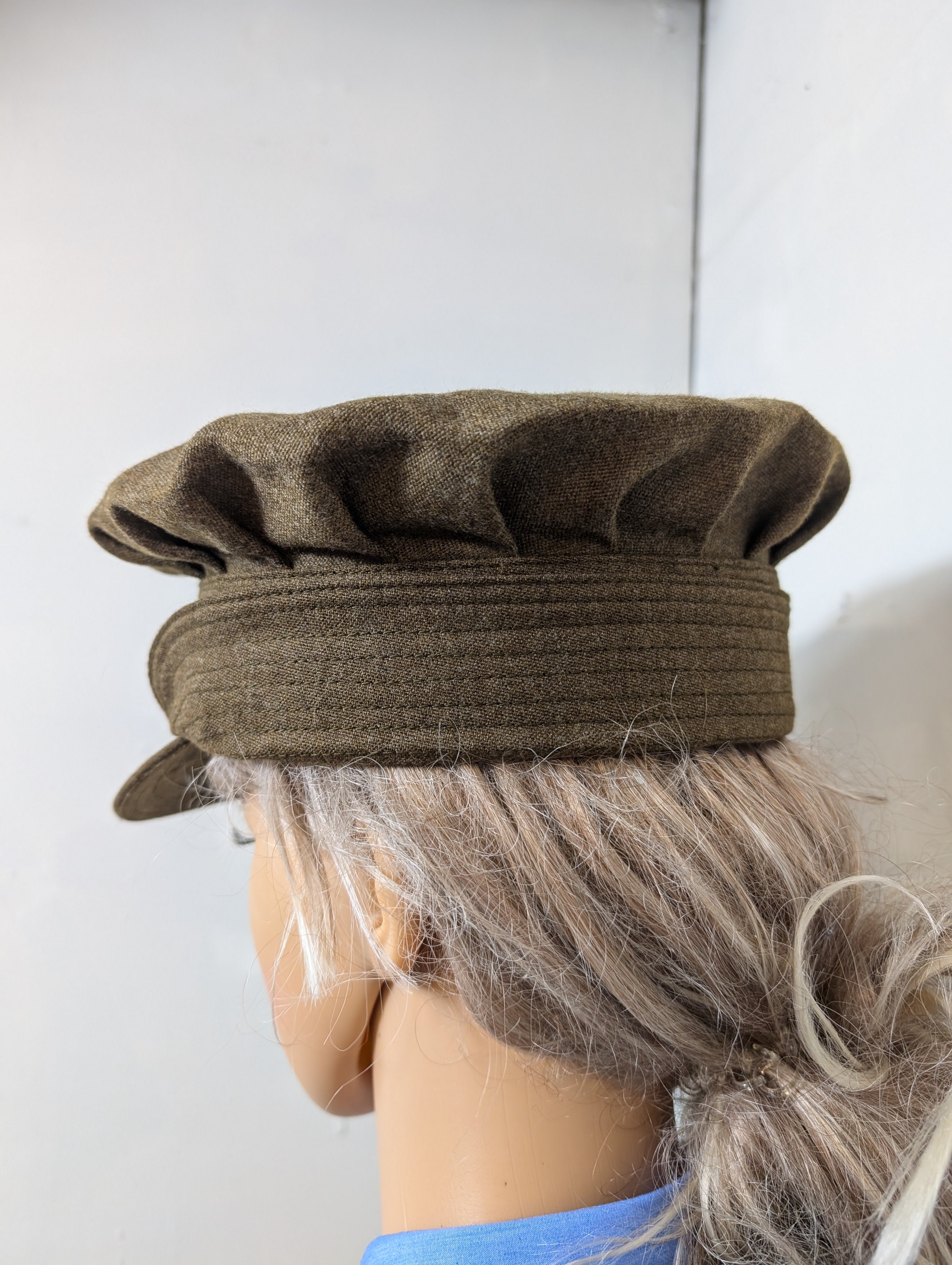 Auxiliary Territorial Service Service Dress Uniform Cap & Hat Badge