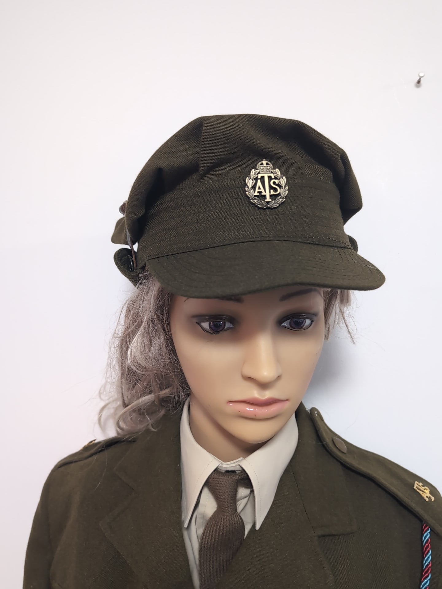 Auxiliary Territorial Service Service Dress Uniform Cap & Hat Badge