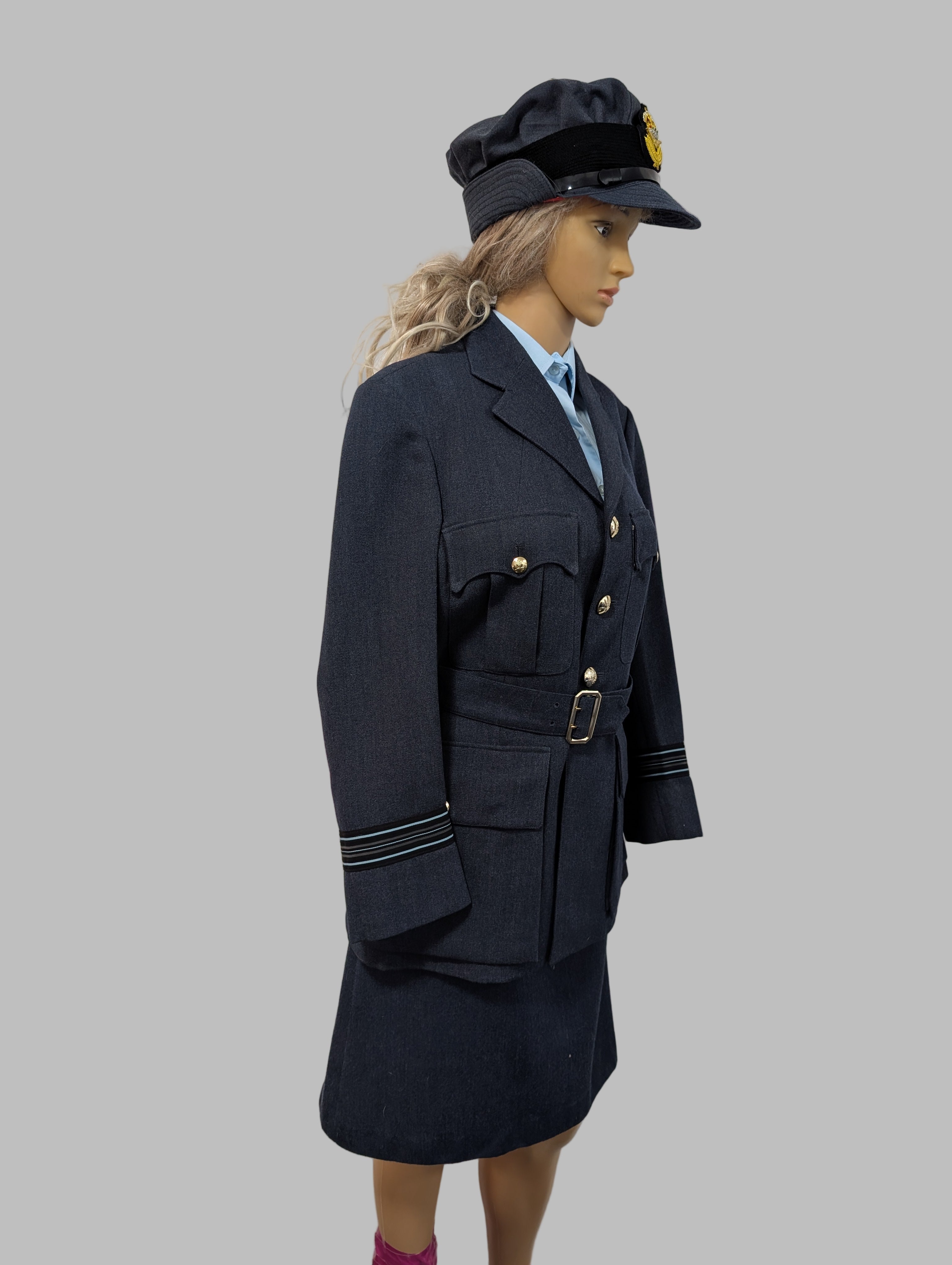 WAAF Officers Uniform Jacket with Shirt, Skirt & Cap
