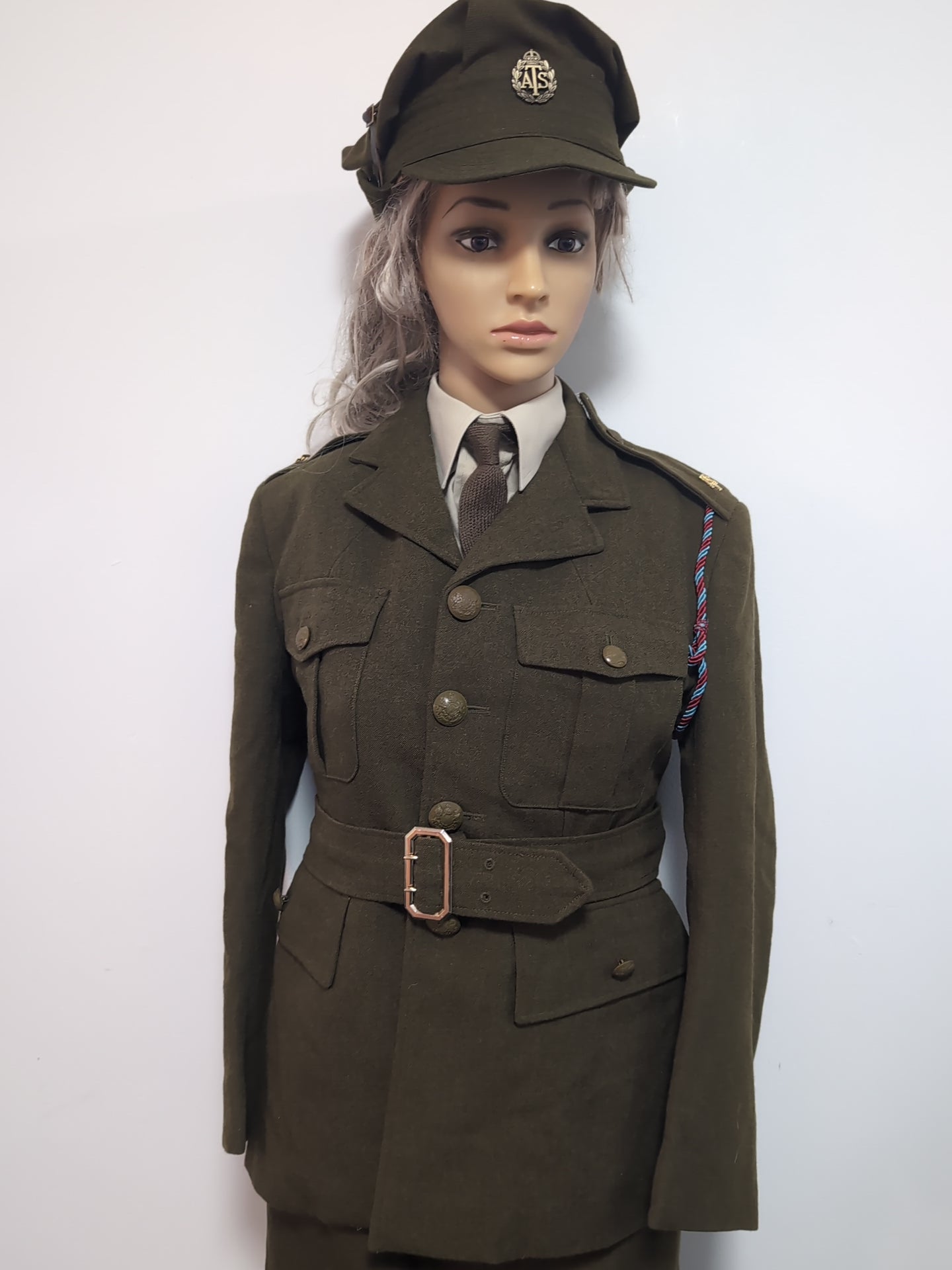Auxiliary Territorial Service Service Dress Uniform Cap & Hat Badge