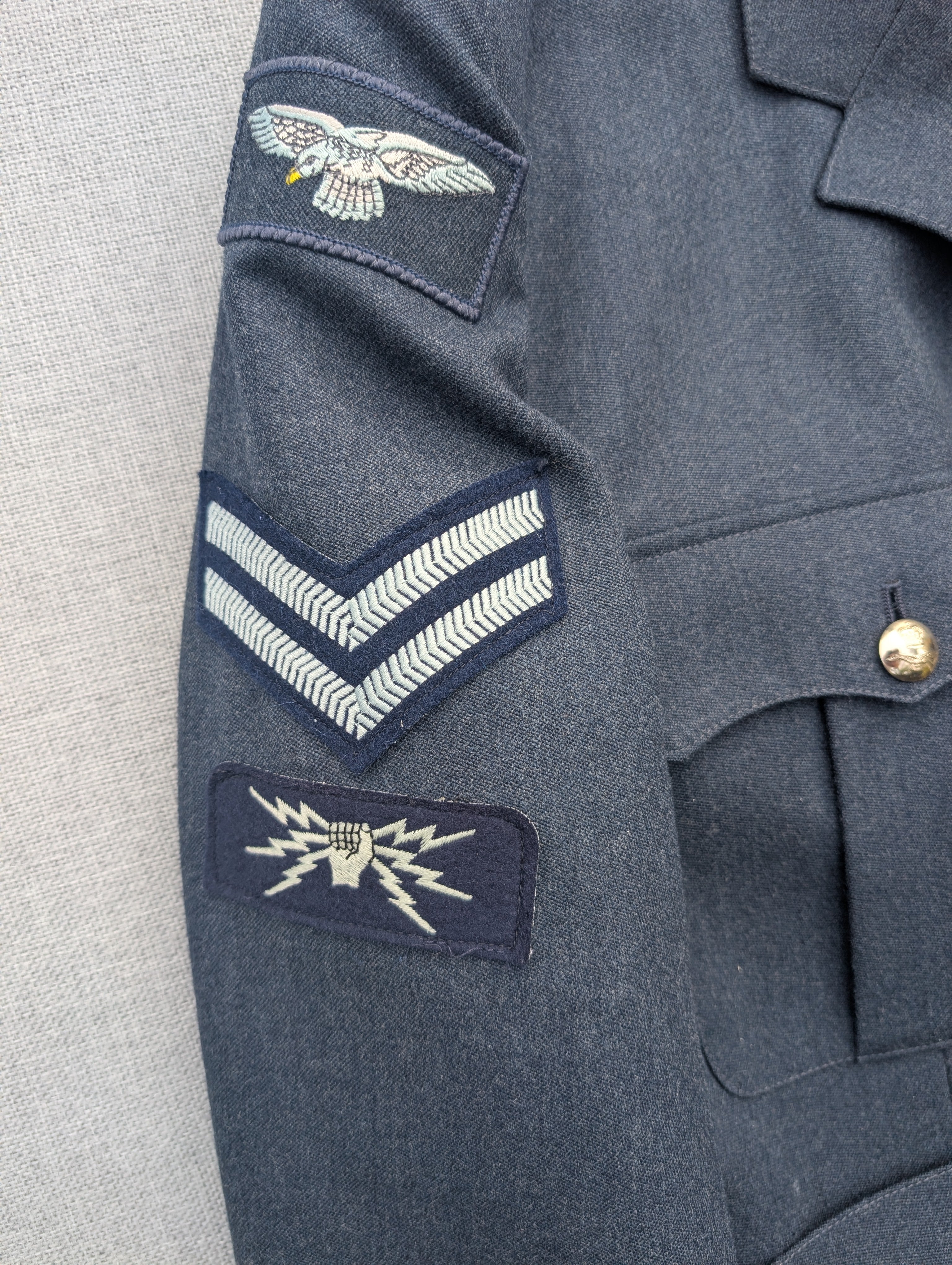46"Chest 38"Waist RAF No1 Service Dress Uniform Jacket & Trousers ( our ref y350)