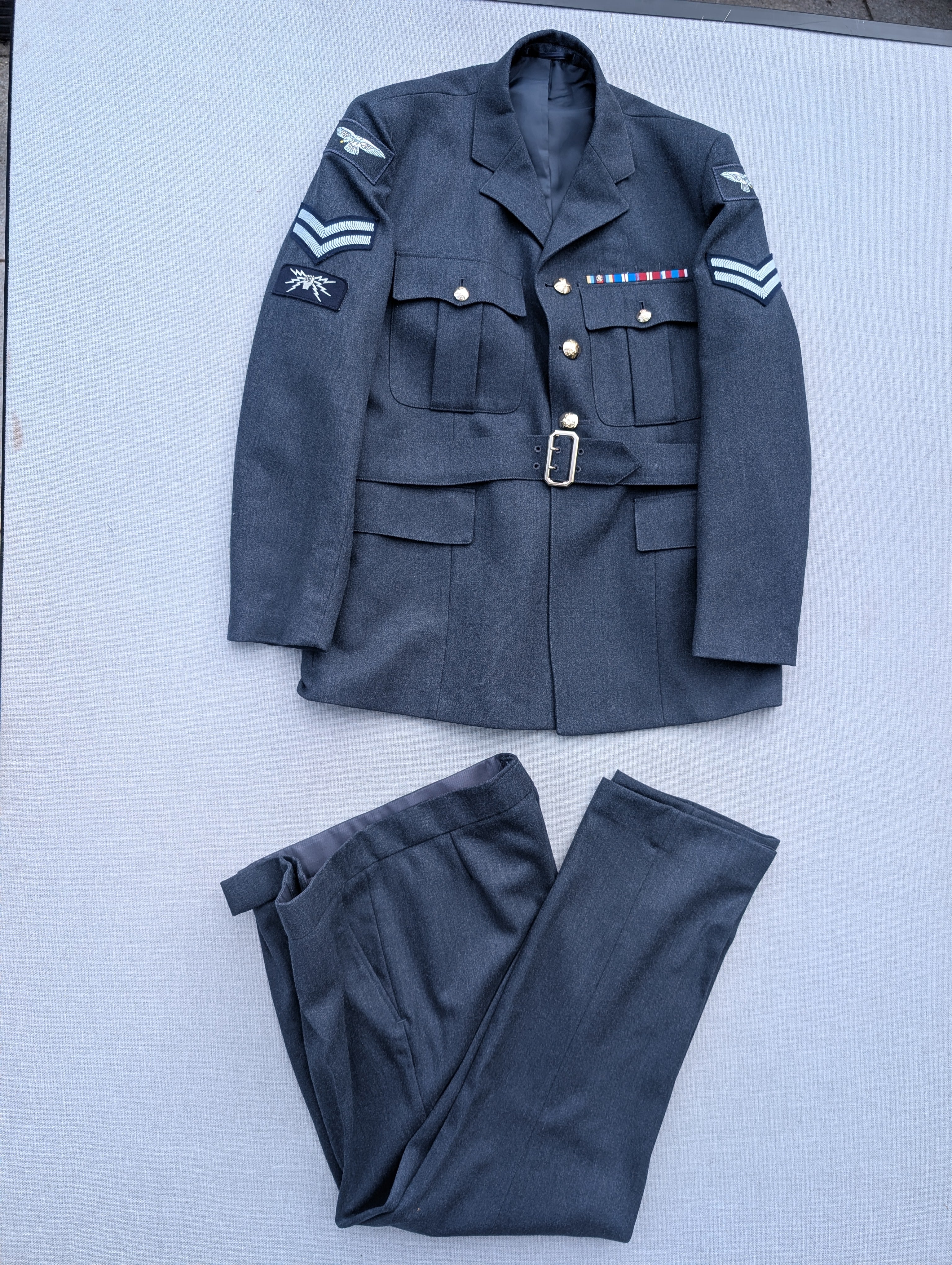 46"Chest 38"Waist RAF No1 Service Dress Uniform Jacket & Trousers ( our ref y350)