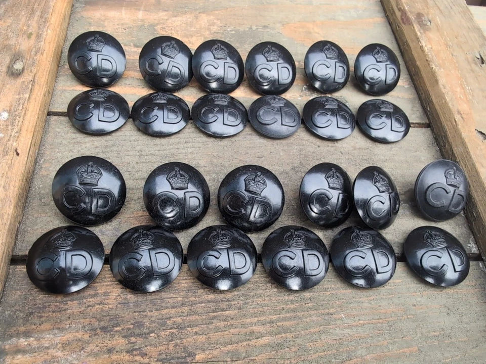 12 X WW2 Wartime Black Bakelite Civil Defence 1" 25mm CD Buttons Kings Crown. George VI GVIR 6th