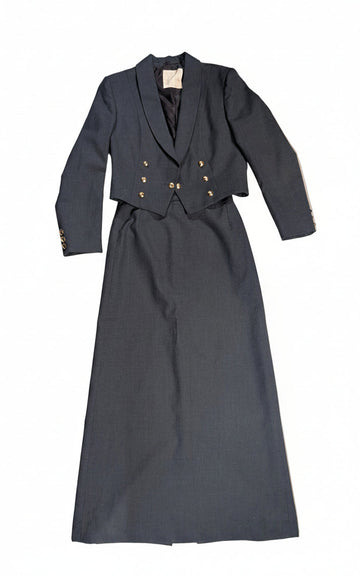 Woman's RAF No5 Mess Dress Uniform Jacket & Skirt