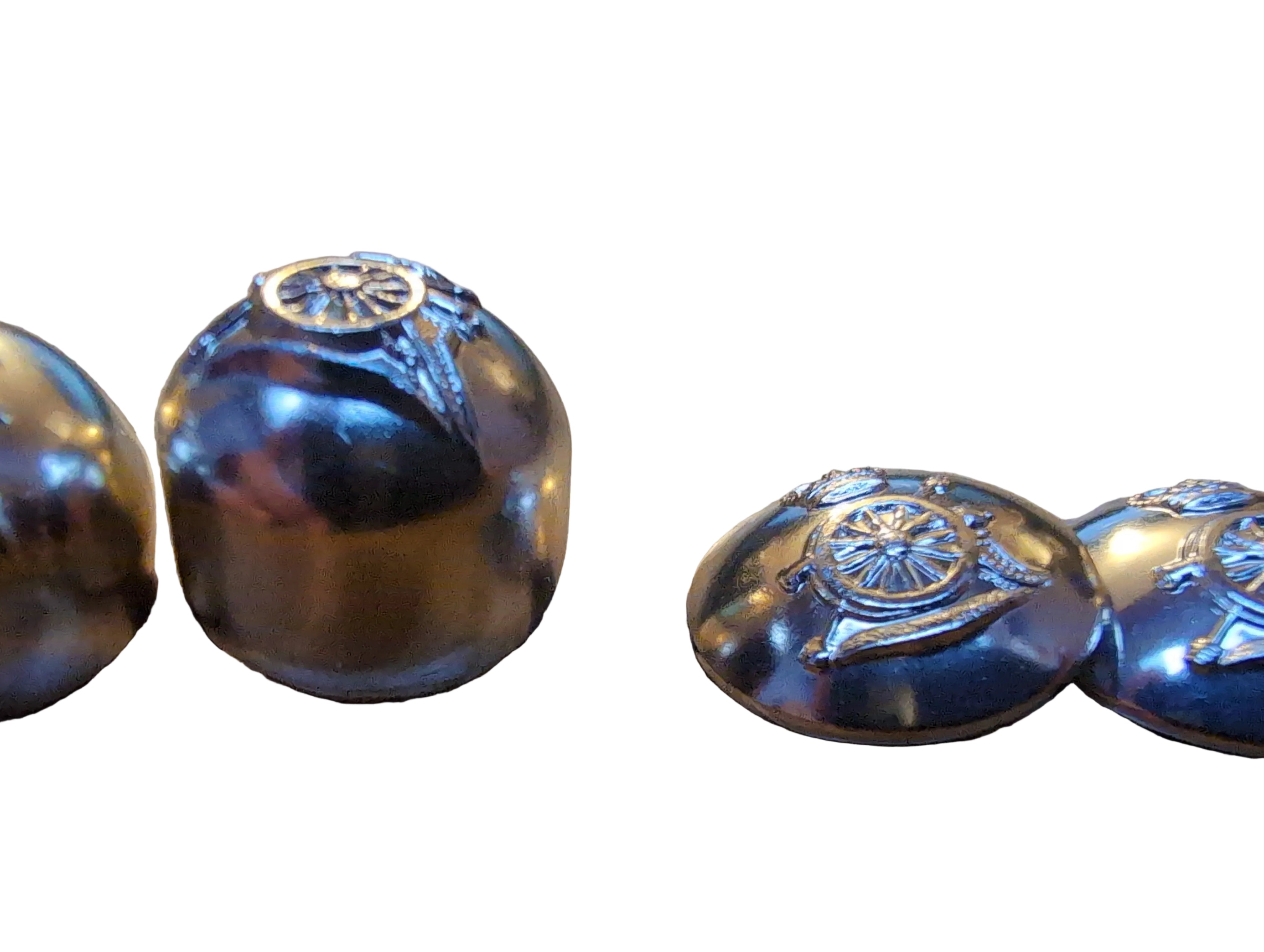 1 Set of Royal Horse Artillery ( RHA ) No2 Service Dress Jacket Ball , 28 Ligne Anodised Aluminium