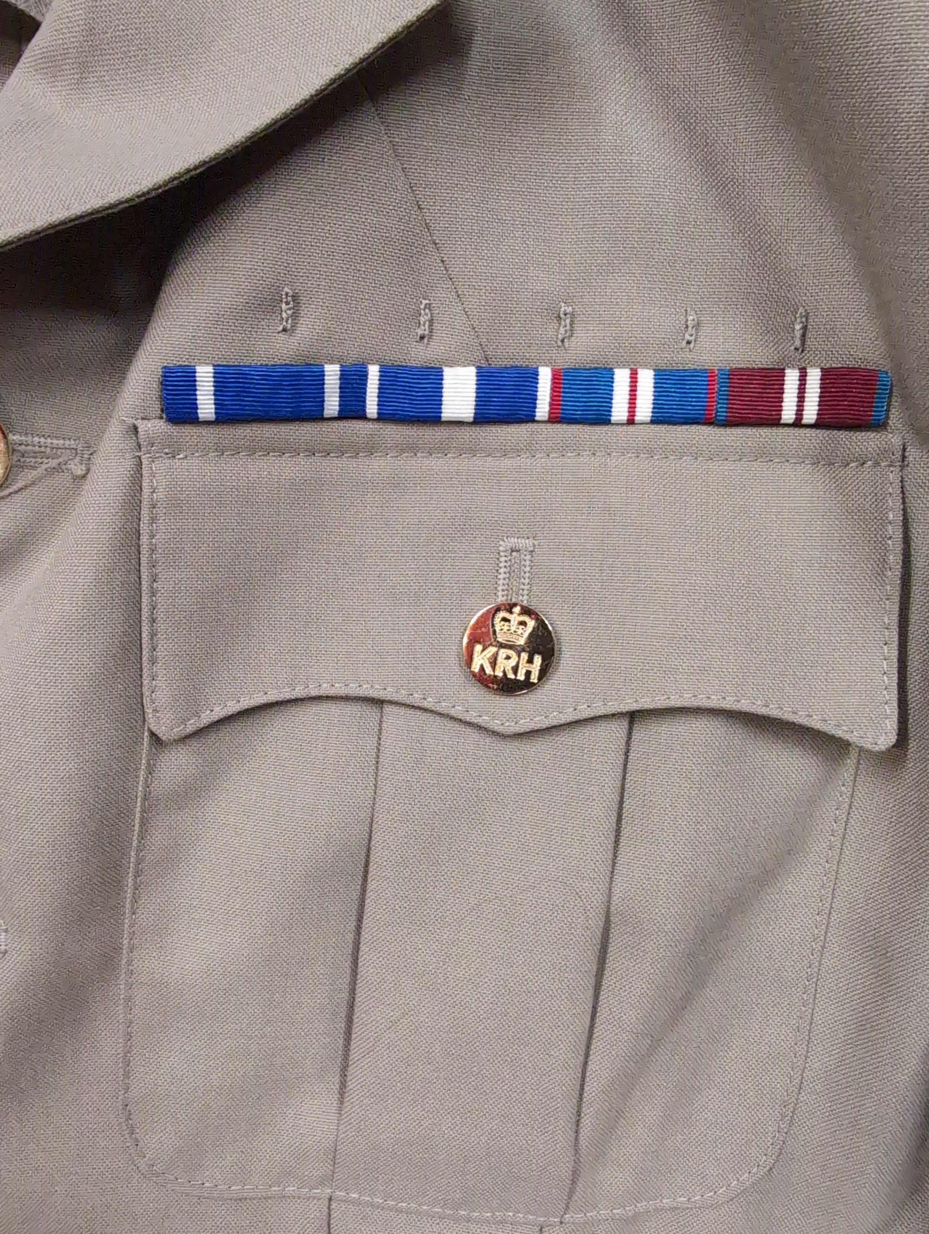 KRH Army Officers No.4 Dress Uniform Jacket 182/108/92)  our ref G208)