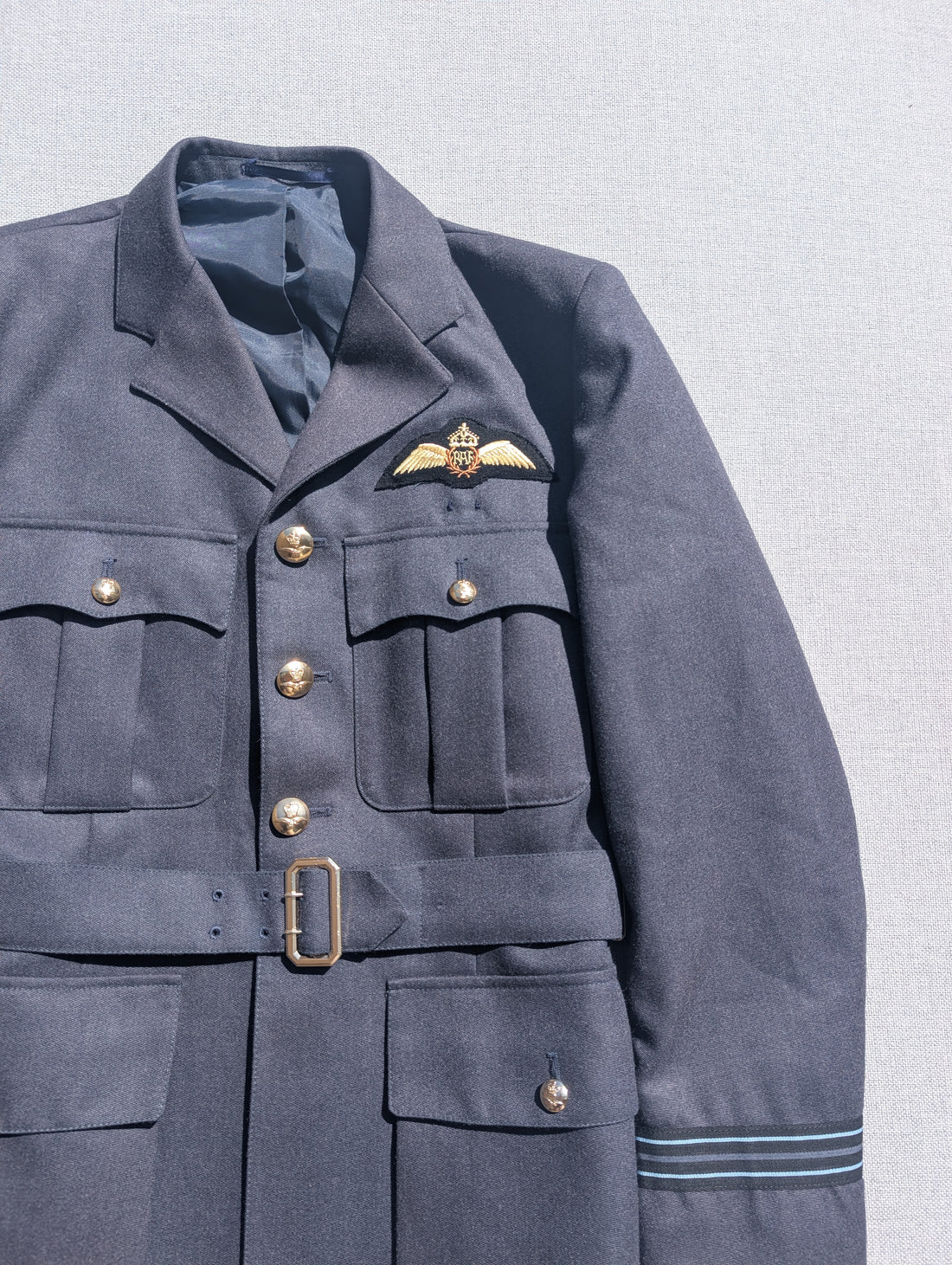 40" Chest Reg RAF Flight Lieutenant No1 Service Dress Uniform Jacket ( our ref G72 SD )