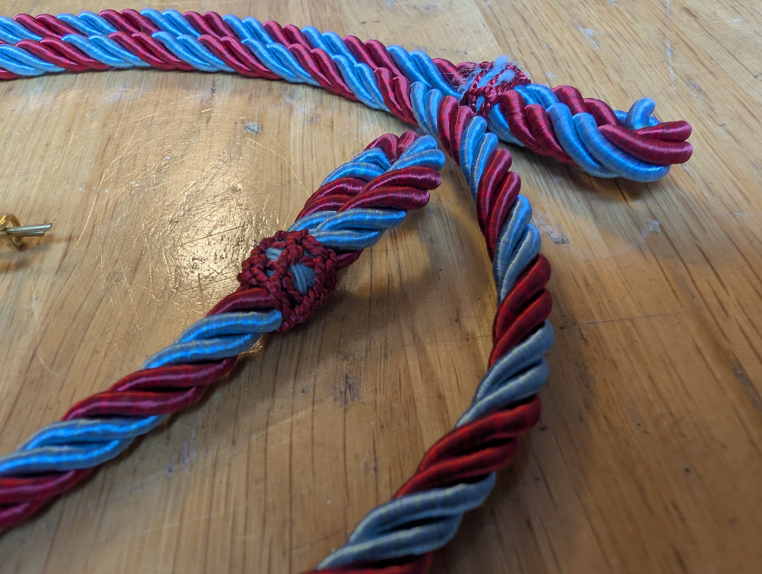 ATS (AUXILIARY TRANSPORT SERVICE) Shoulder Titles & Twisted Cord Lanyard
