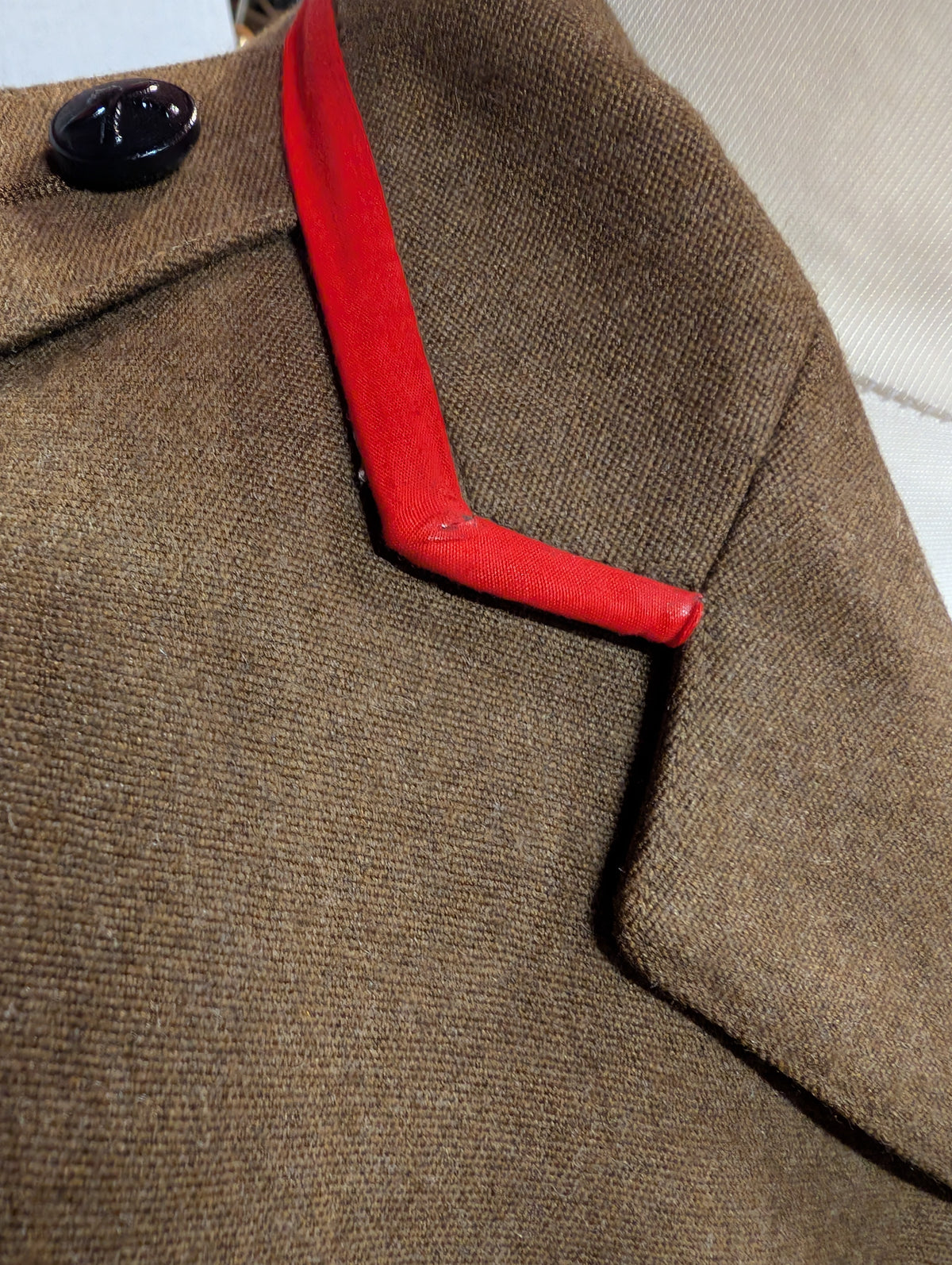 Red Collar on a Royal Gurkha Riffles No2 Service Dress Uniform Jacket| FAD Barathea Wool 