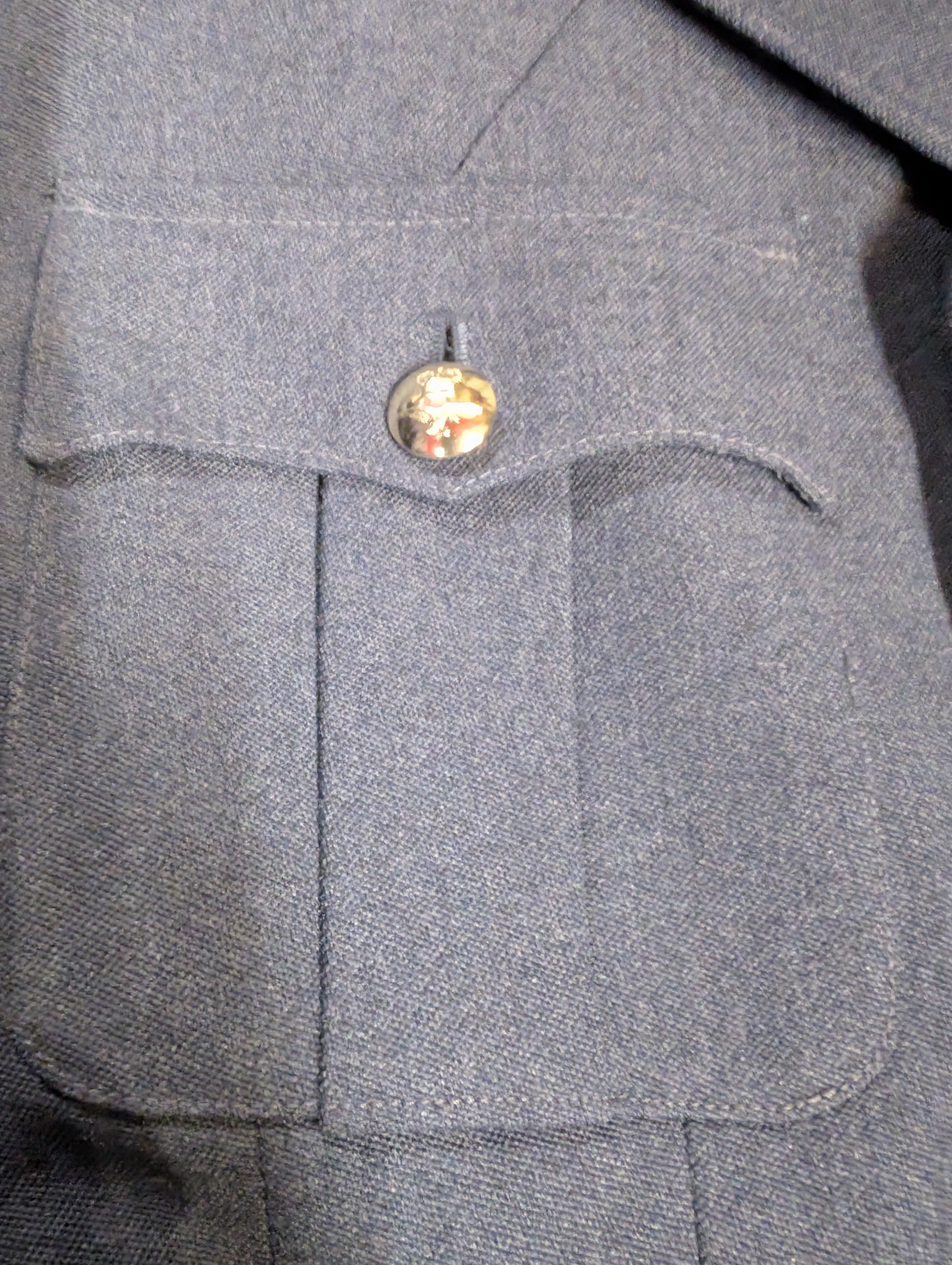 RAF No1 Uniform Jacket 1972 Pattern top pleated pocket with EIIR QC Button