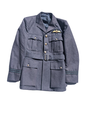40" Chest Reg RAF Flight Lieutenant No1 Service Dress Uniform Jacket ( our ref G72 SD )