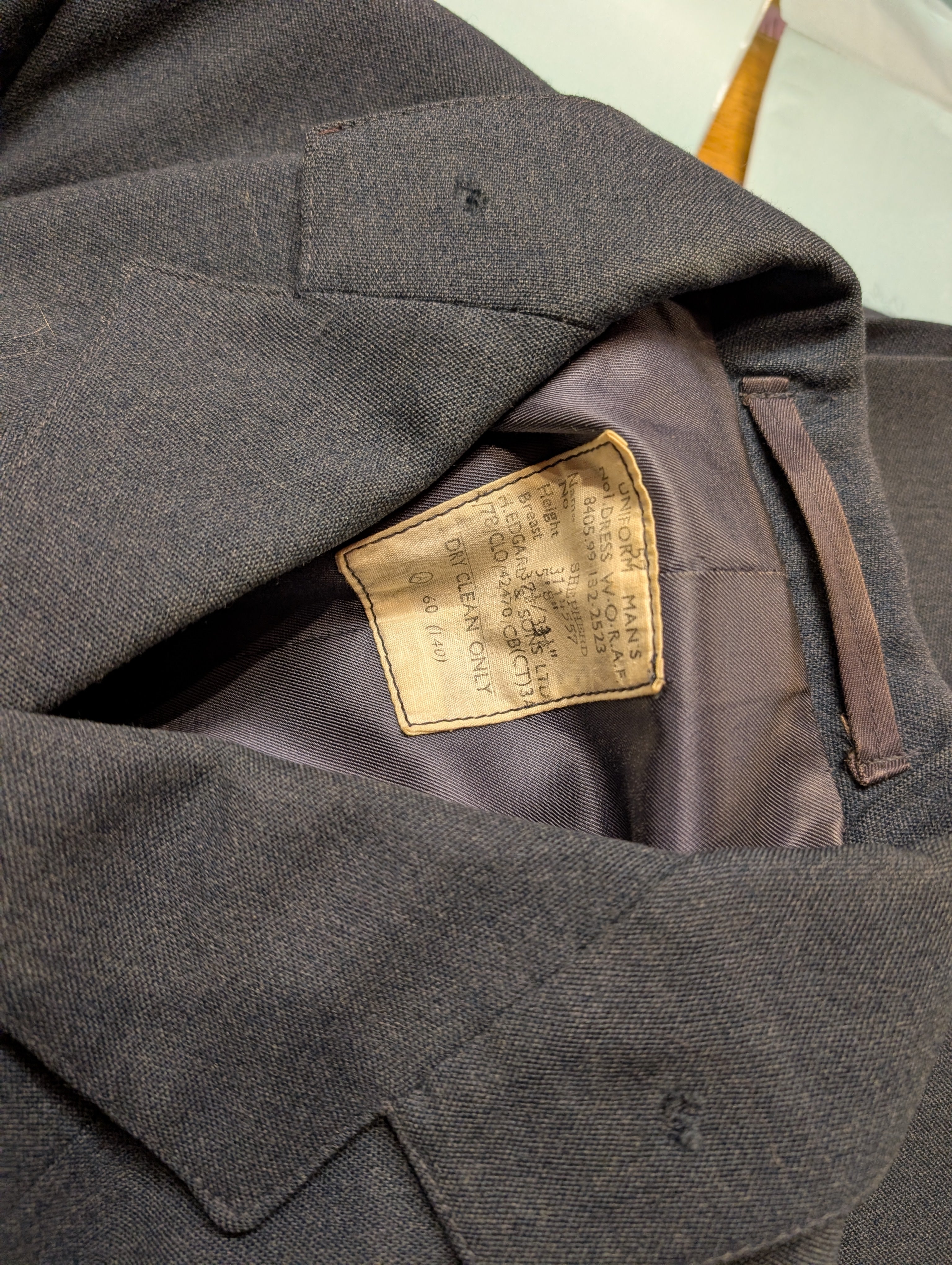 37"Short 1970s Pattern RAF Officers No1 Service Dress Uniform Jacket & Trousers Cold War Era ( our ref W375 )