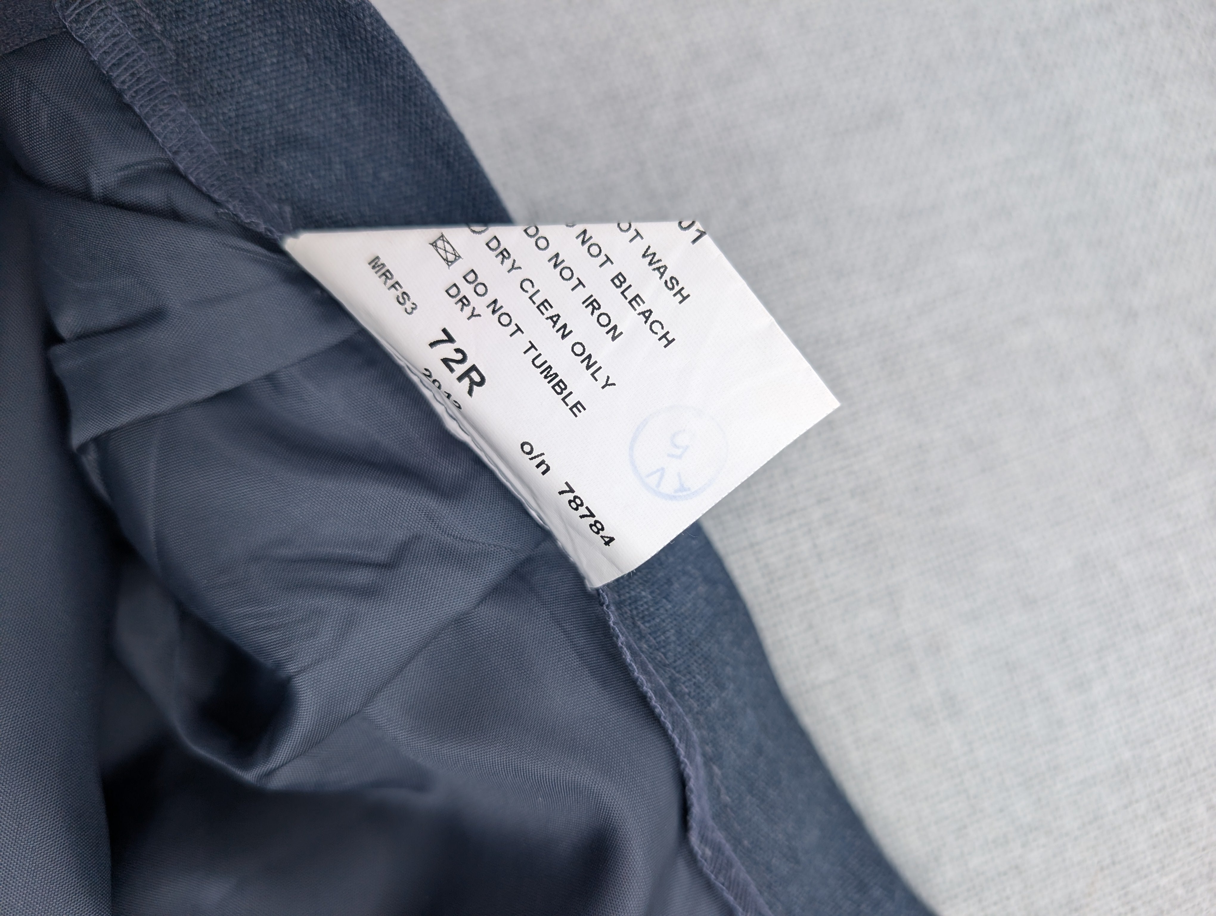 36" Woman's No5 Mess Dress Uniform Jacket & Skirt RAF WO OR9 Warrant Officer ( our ref W101 )
