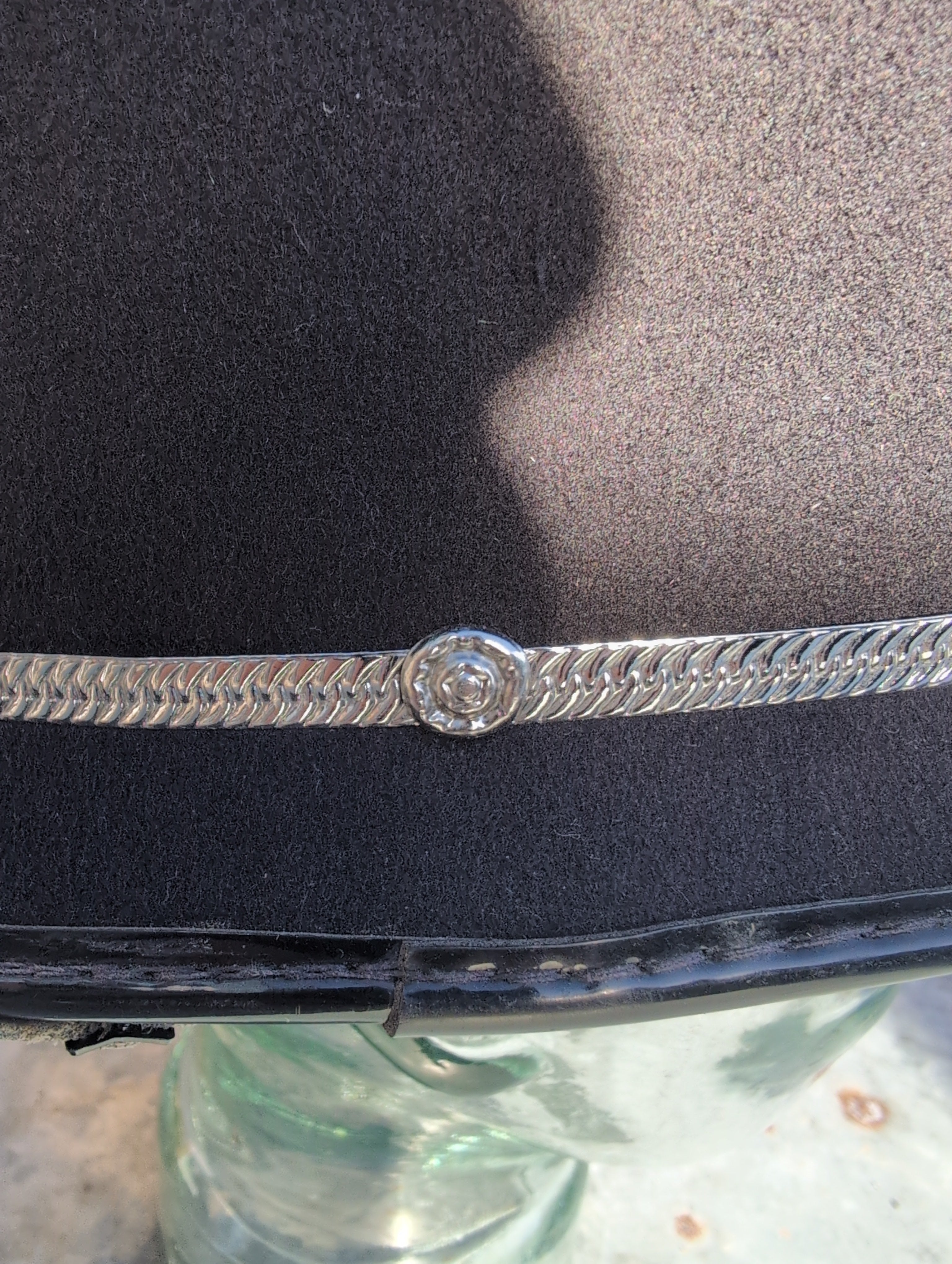 Rose Top Custodian Helmet with Lincolnshire Constabulary Police Plate Badge ( our ref G158)