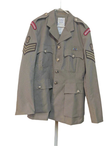 41" Regular Grenadier Guards No4 Uniform Jacket Size 182/108/88 ( our ref y349 )