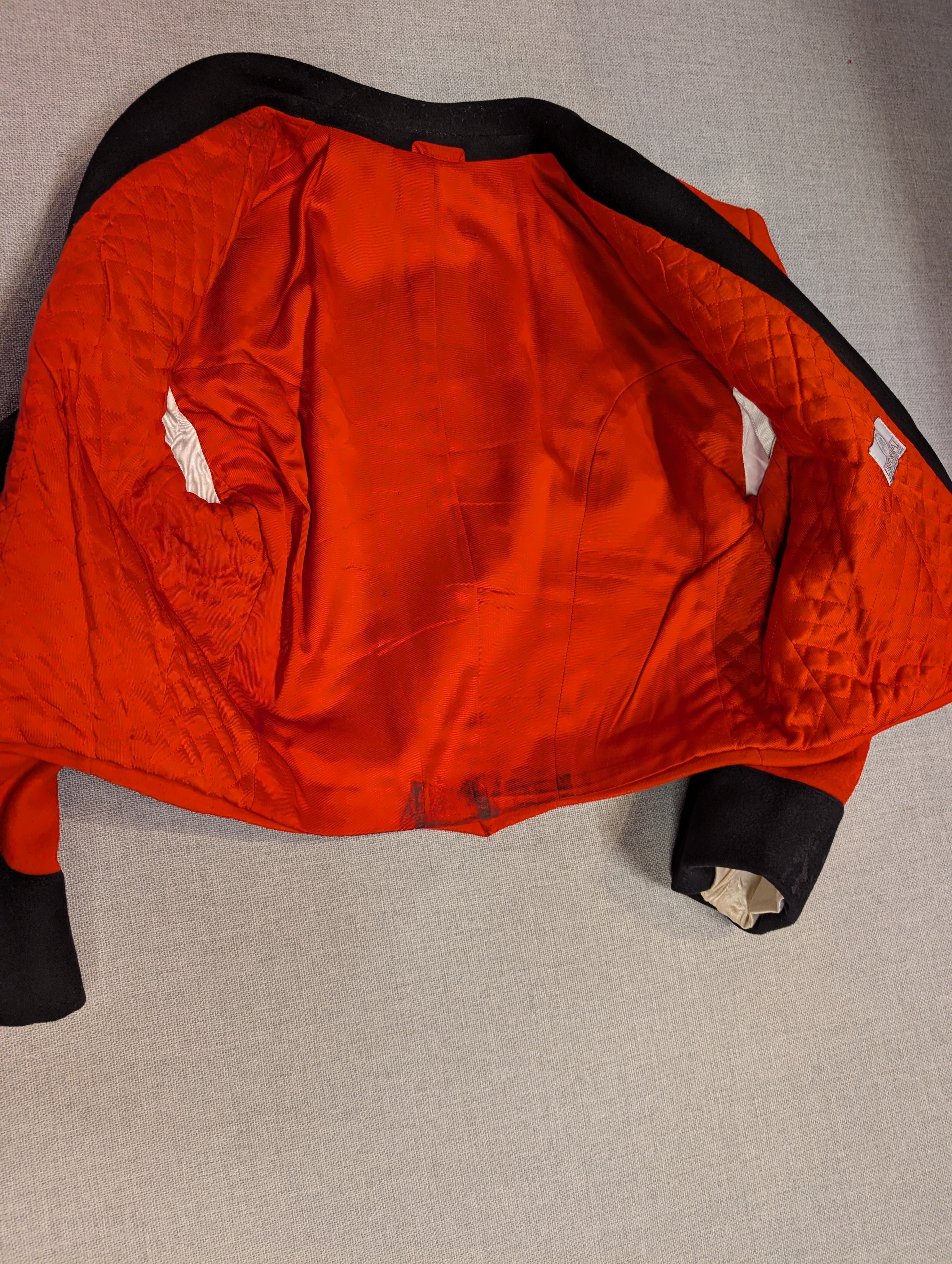 44" Short Royal Engineers Mess Dress Uniform Jacket  No.10 ( our ref G138 )
