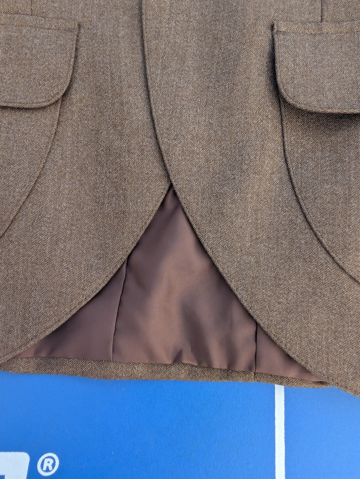 phot of kilt cut on a Royal Regiment of Scotland No2 Uniform Jacket | RRS Kilt Cut Pattern