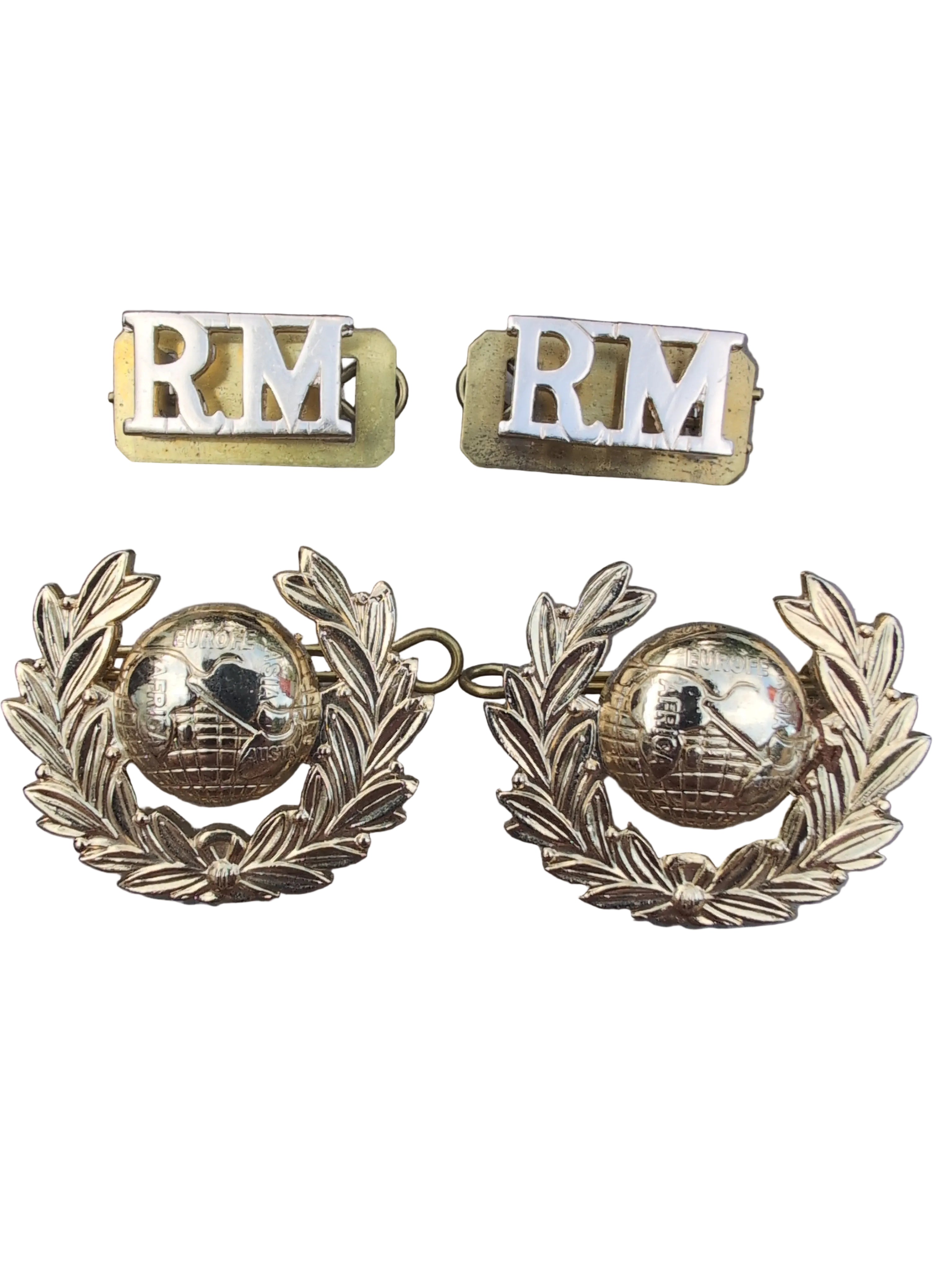 Royal Marines Collar Badges &amp; Shoulder Titles