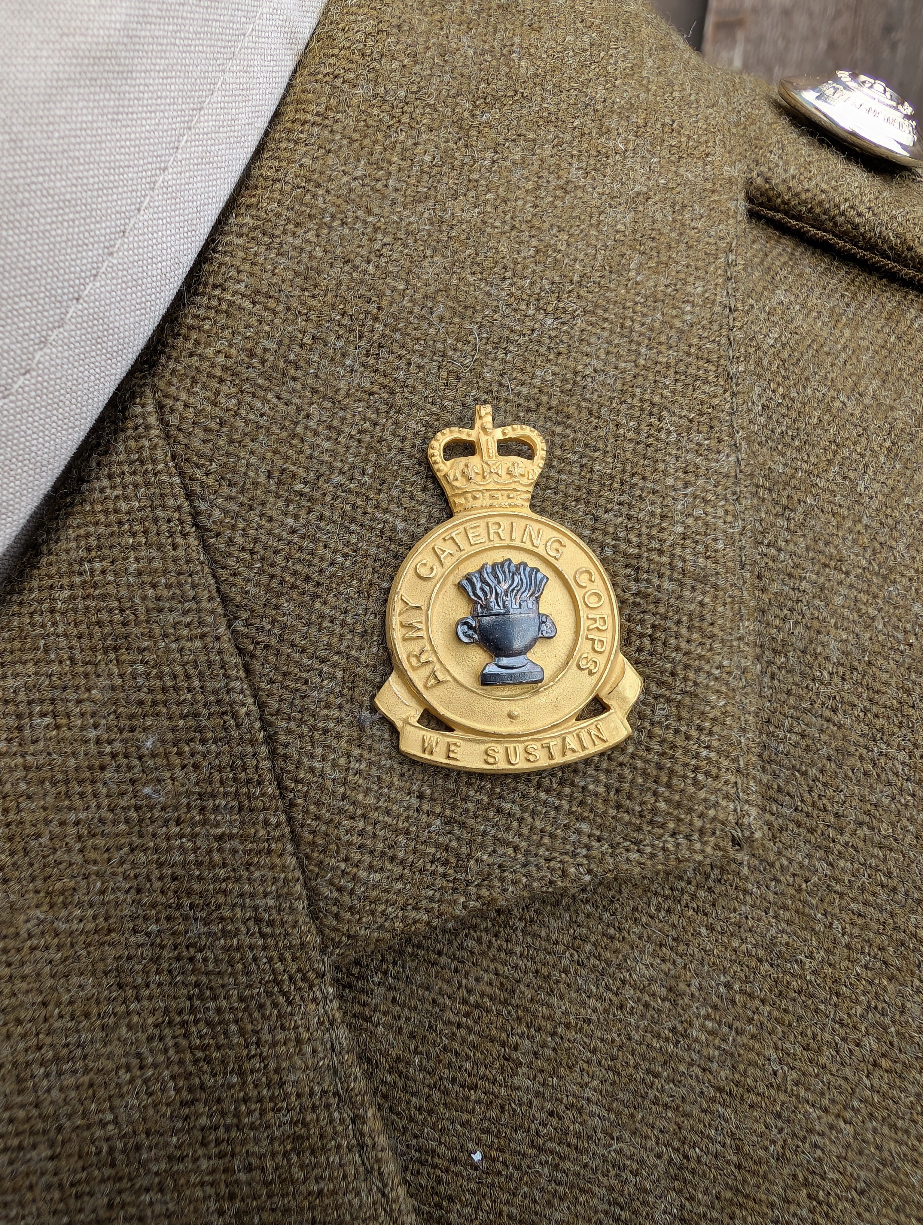 48"R Royal Army Catering Corps Officers No2 Service Dress Uniform Jacket ( our ref Grn 91)