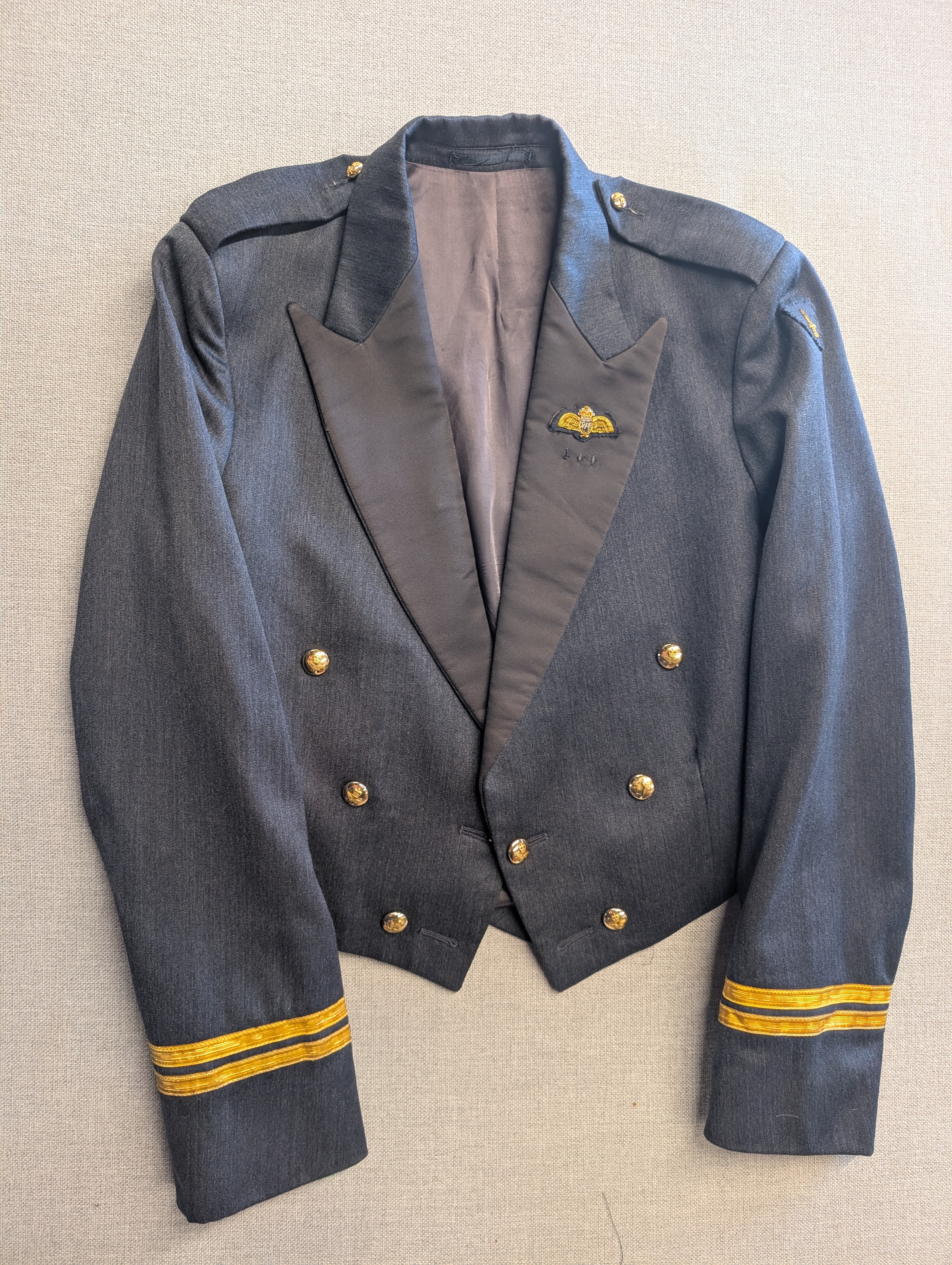 41" Tall ( 104cm L ) RAF Officers No5 SD Mess Dress Uniform Jacket