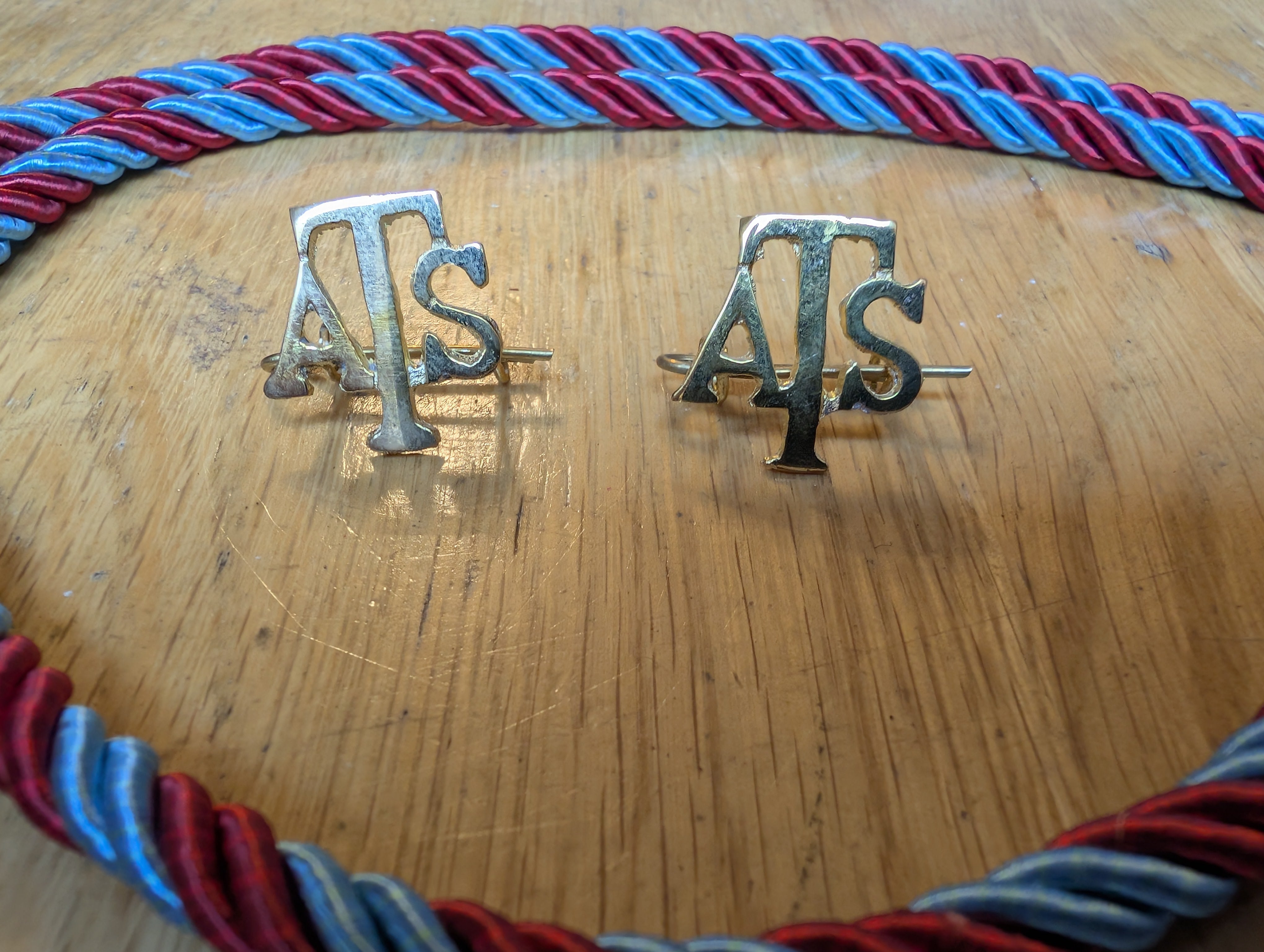 ATS (AUXILIARY TRANSPORT SERVICE) Shoulder Titles & Twisted Cord Lanyard