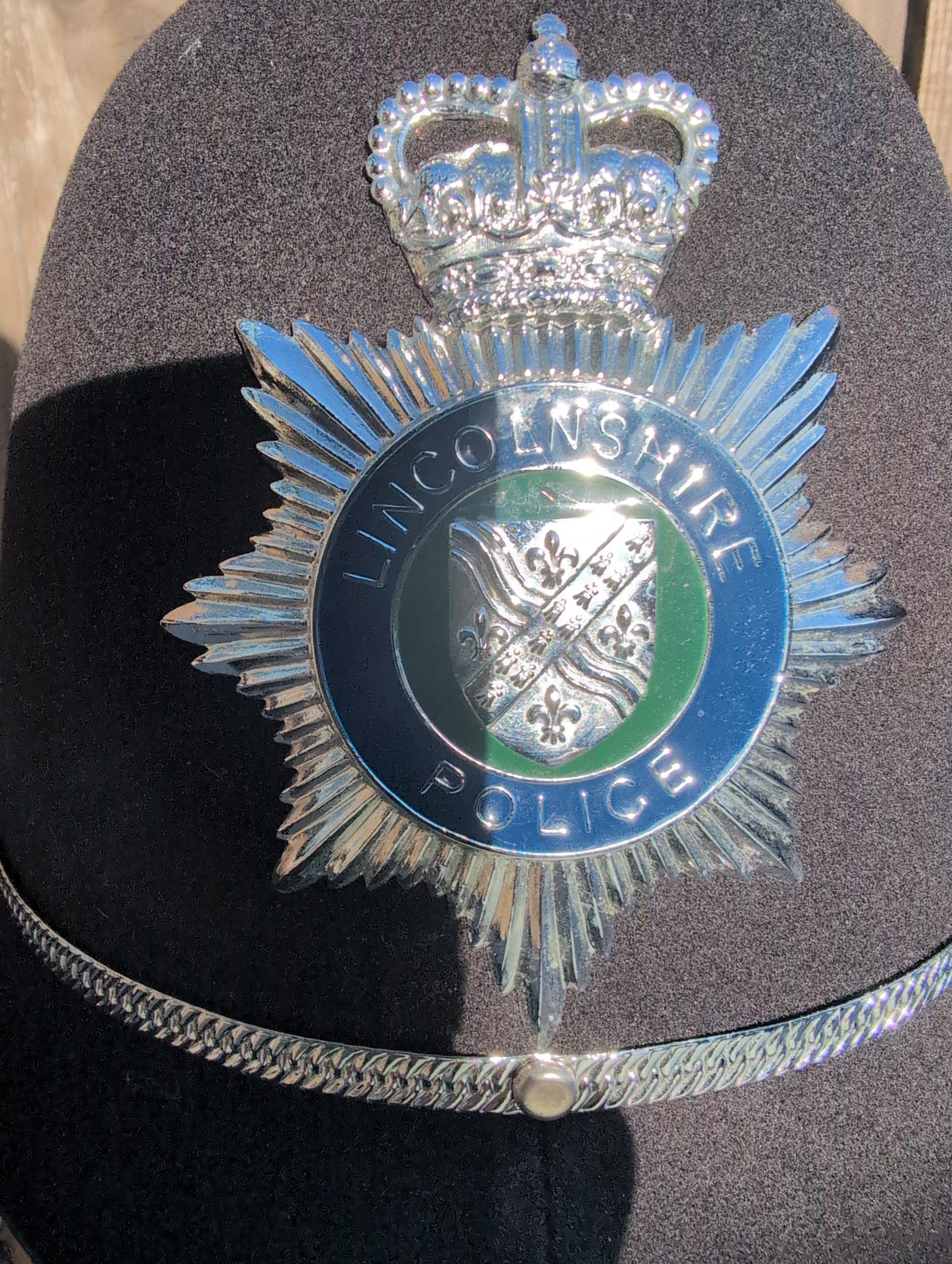 Rose Top Custodian Helmet with Lincolnshire Constabulary Police Plate Badge ( our ref G158)