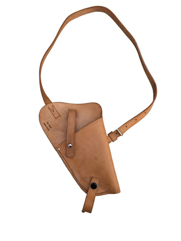1975 RAF Fighter Pilot Russet Brown Leather Shoulder Holster Browning Hi Power automatic Side Arm ( our ref G187 )