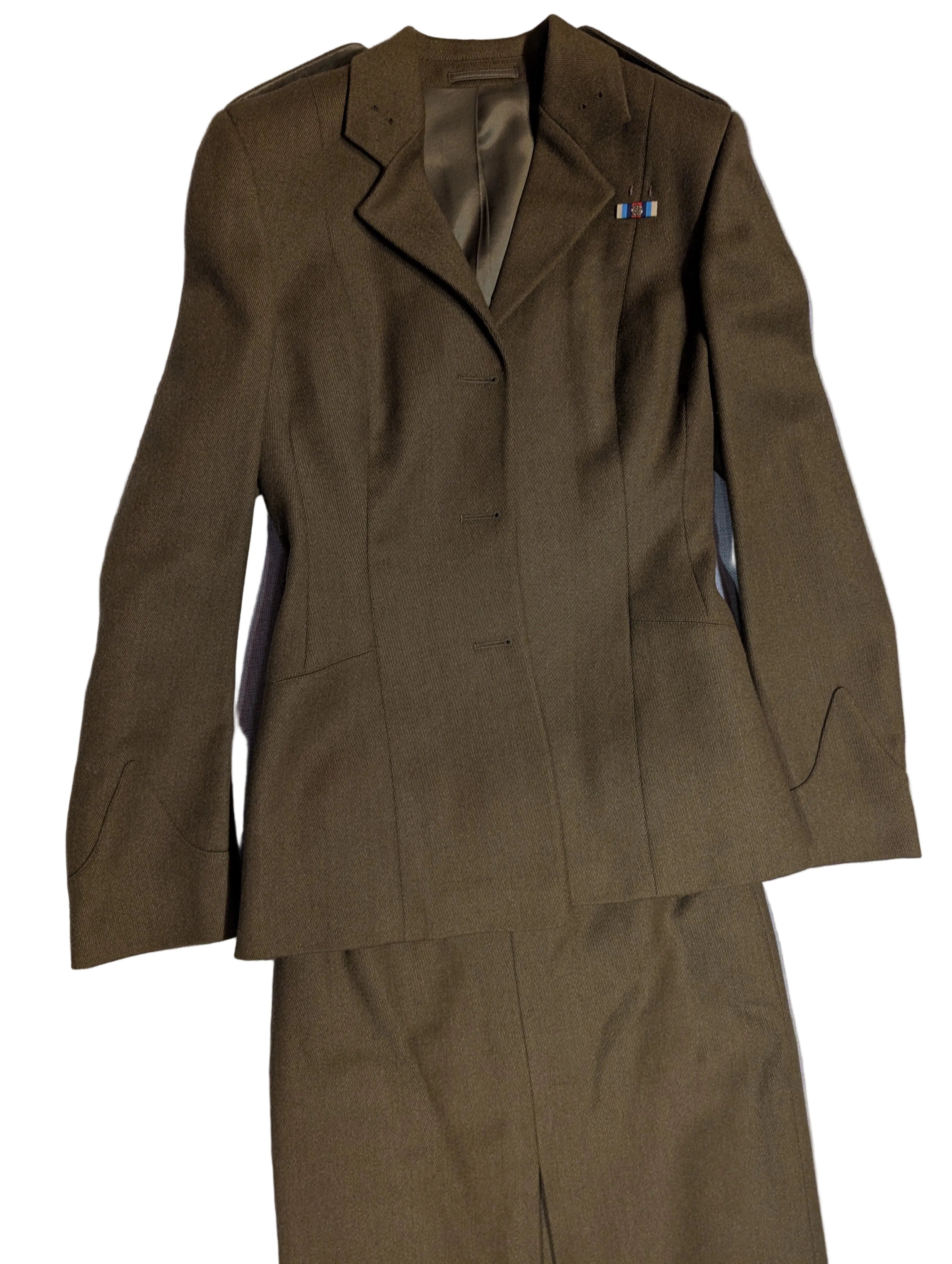 Close up image of 1980s Pattern British Army Officers No2 Service Dress Uniform Jacket & Skirt