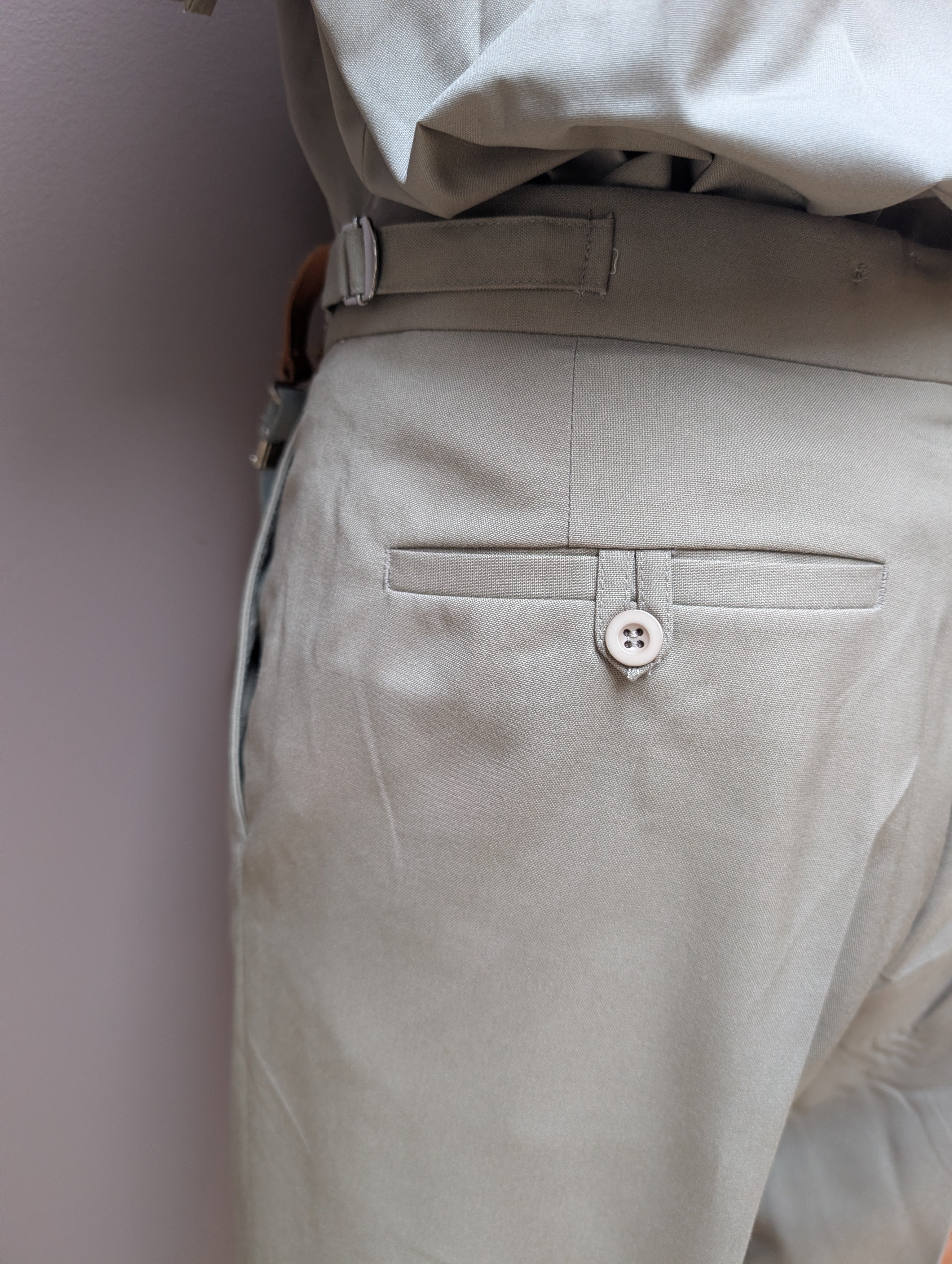 New British Army No.6 & RAF No,4 Officers & WO,s Uniform Tropical Stone Bush Trousers