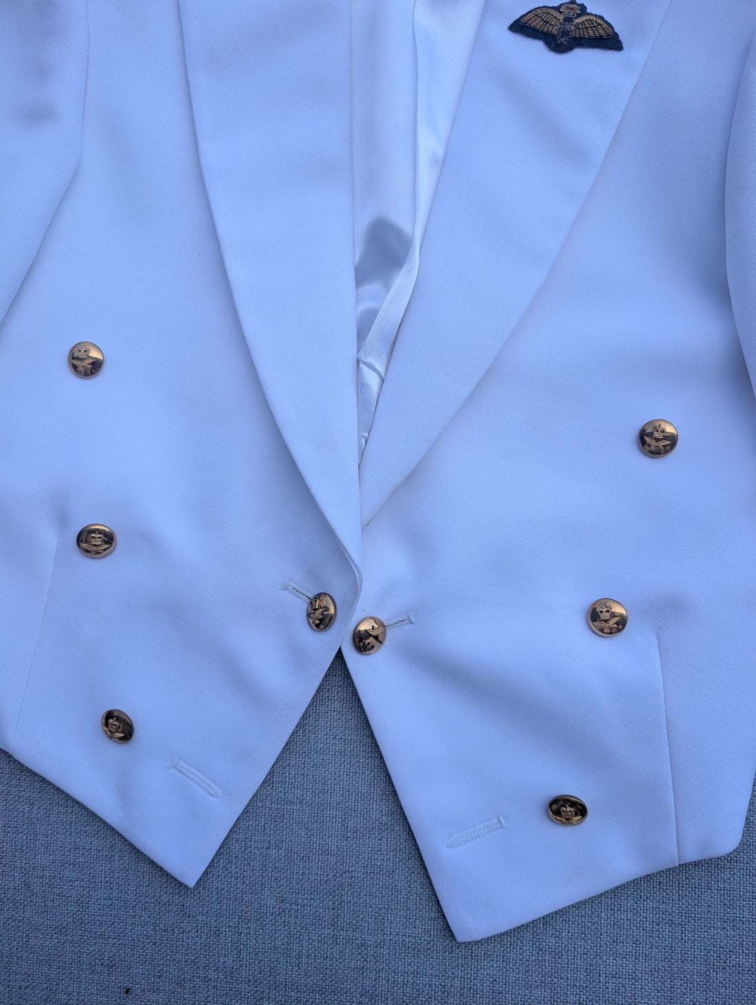 RAF No8 Mess Dress Uniform Warm Weather / Regions White Wing Commander Wg Cdr