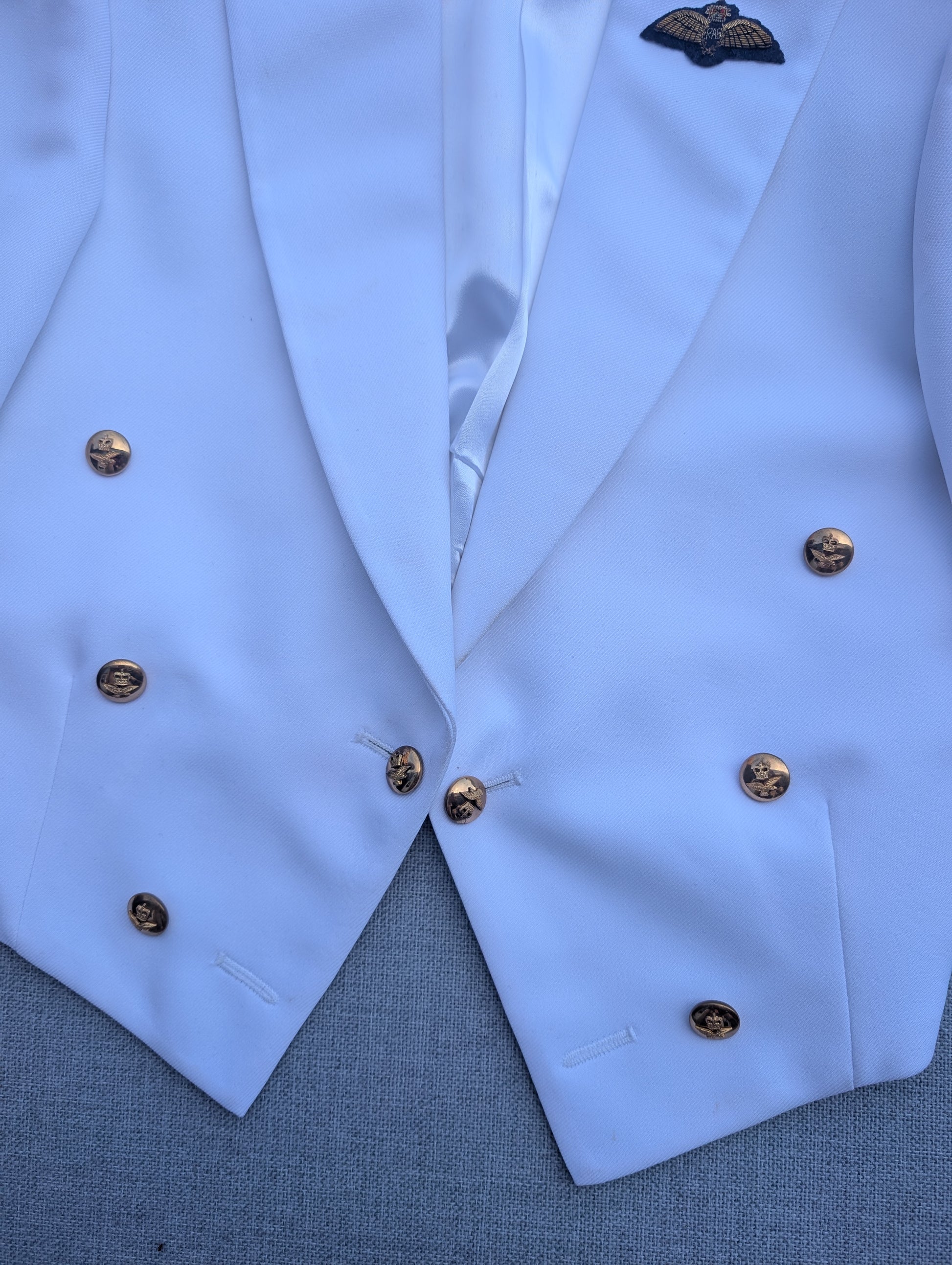 RAF No8 Mess Dress Uniform Warm Weather / Regions White Wing Commander Wg Cdr