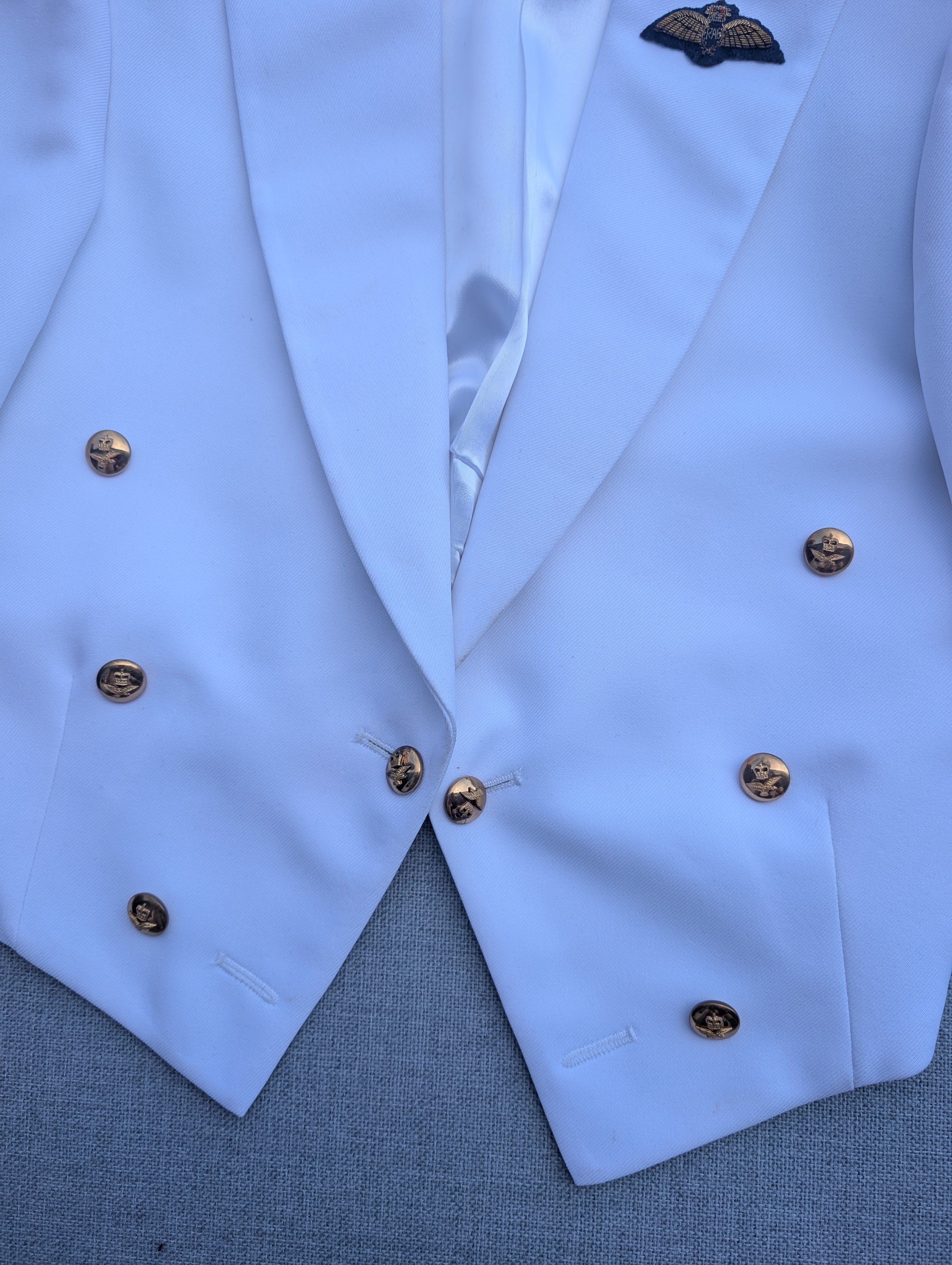 RAF No8 Mess Dress Uniform Warm Weather / Regions White Wing Commander Wg Cdr