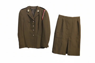 QARANC British Army No2 Service Dress Uniform 1980s Pattern Queen Alexandra Royal Army Nursing Corps Jacket & Skirt  ( our ref W343 )