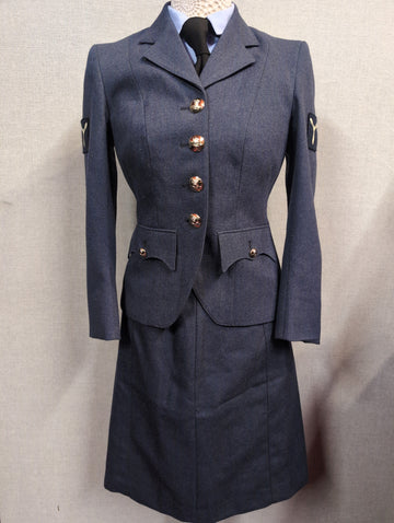 WRAF No.1 Uniform Jacket & Skirt UK Size 6 to 8 ( our ref OR62 )