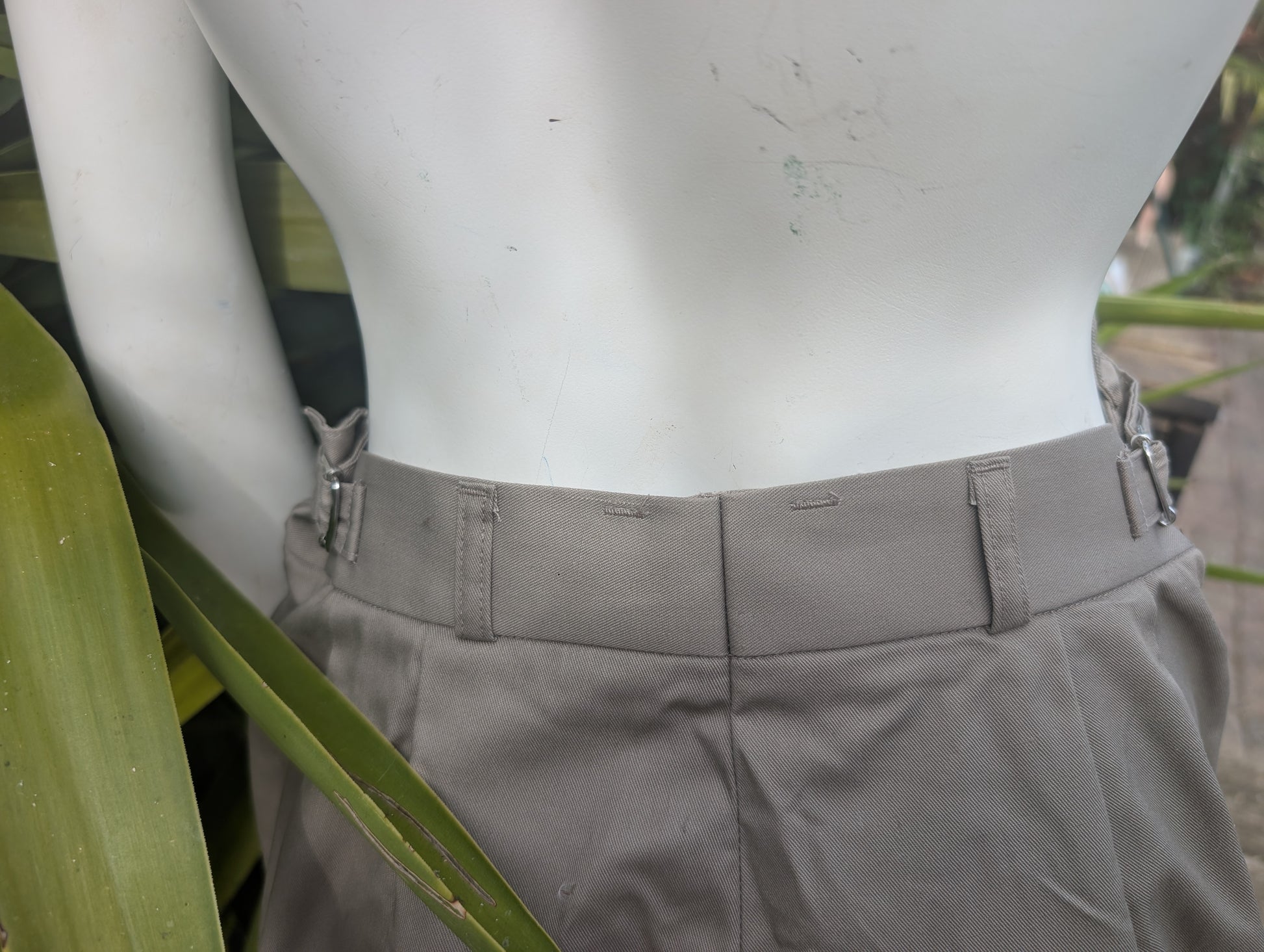 Woman's Tropical Warm Weather Stone Safari Shorts