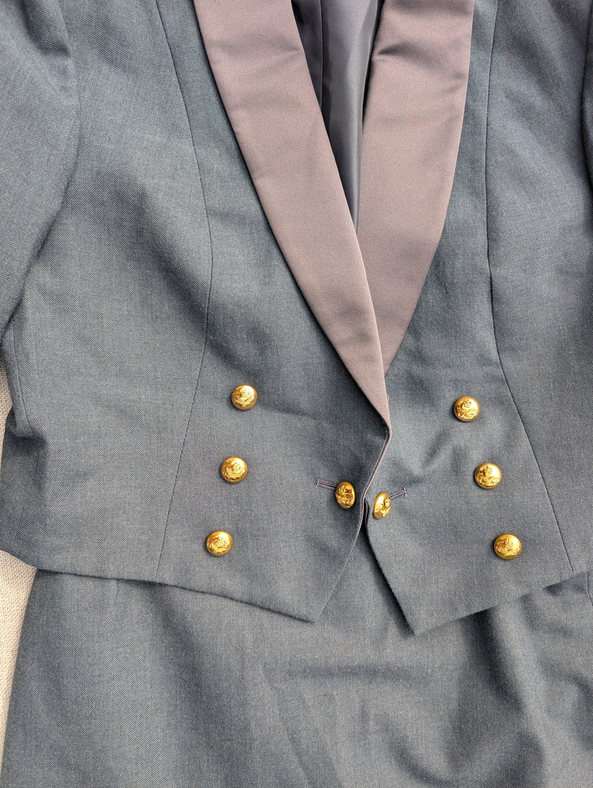 Woman's Officers RAF No5 Mess Dress Uniform Jacket Gilt 3 piece buttons