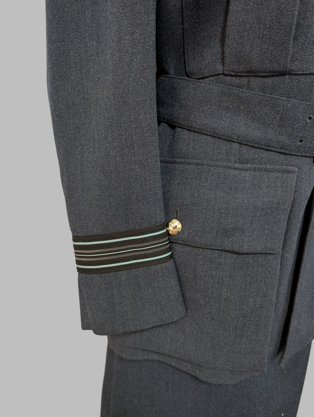 WAAF Officers Uniform Jacket with Shirt, Skirt & Cap