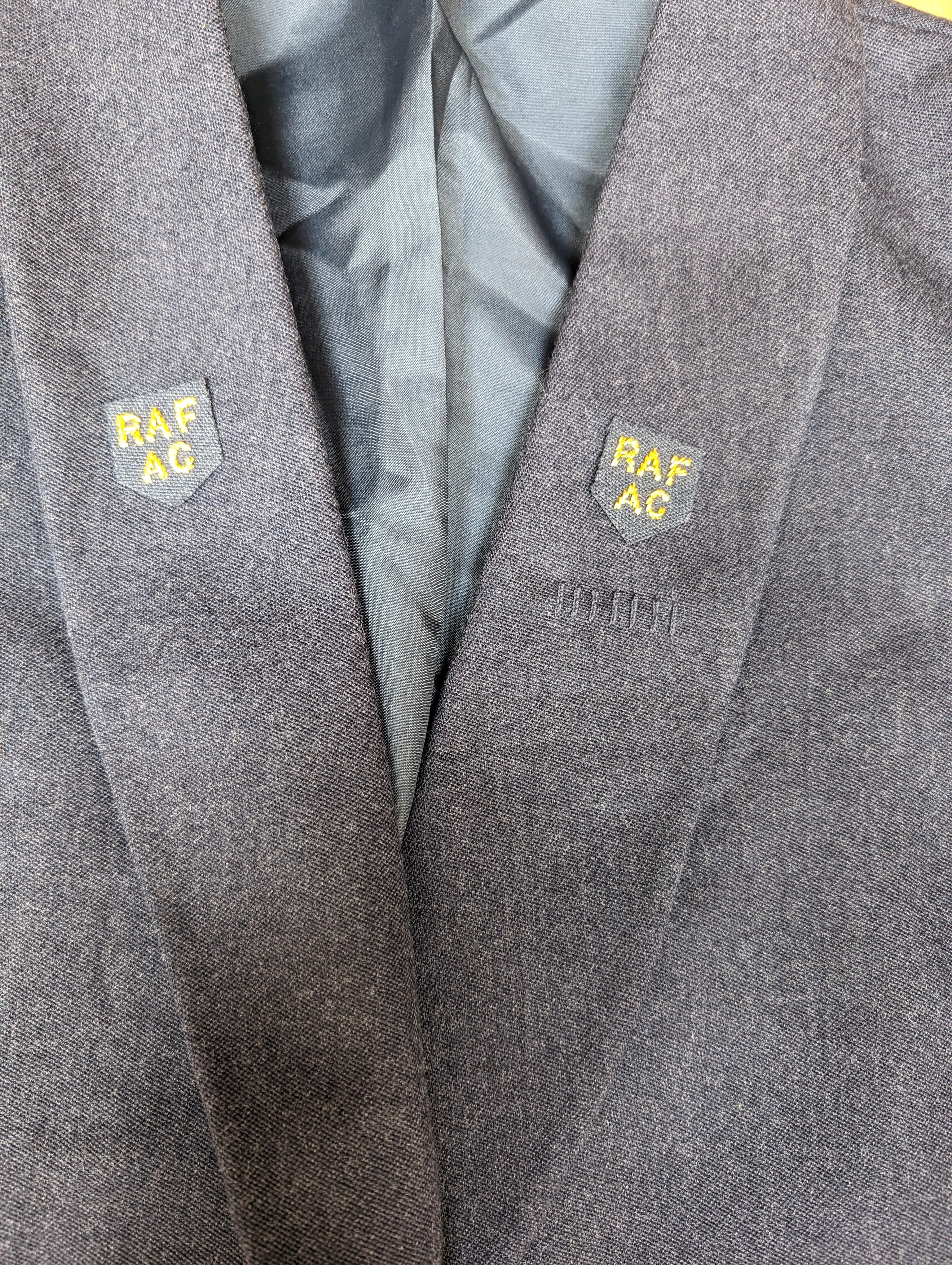 48" Short RAF No5 Mess Dress Uniform NCO Evening Dinner Suit Sergeants Jacket Suitable for NCO SNCO & RAFAC ( our ref G90)
