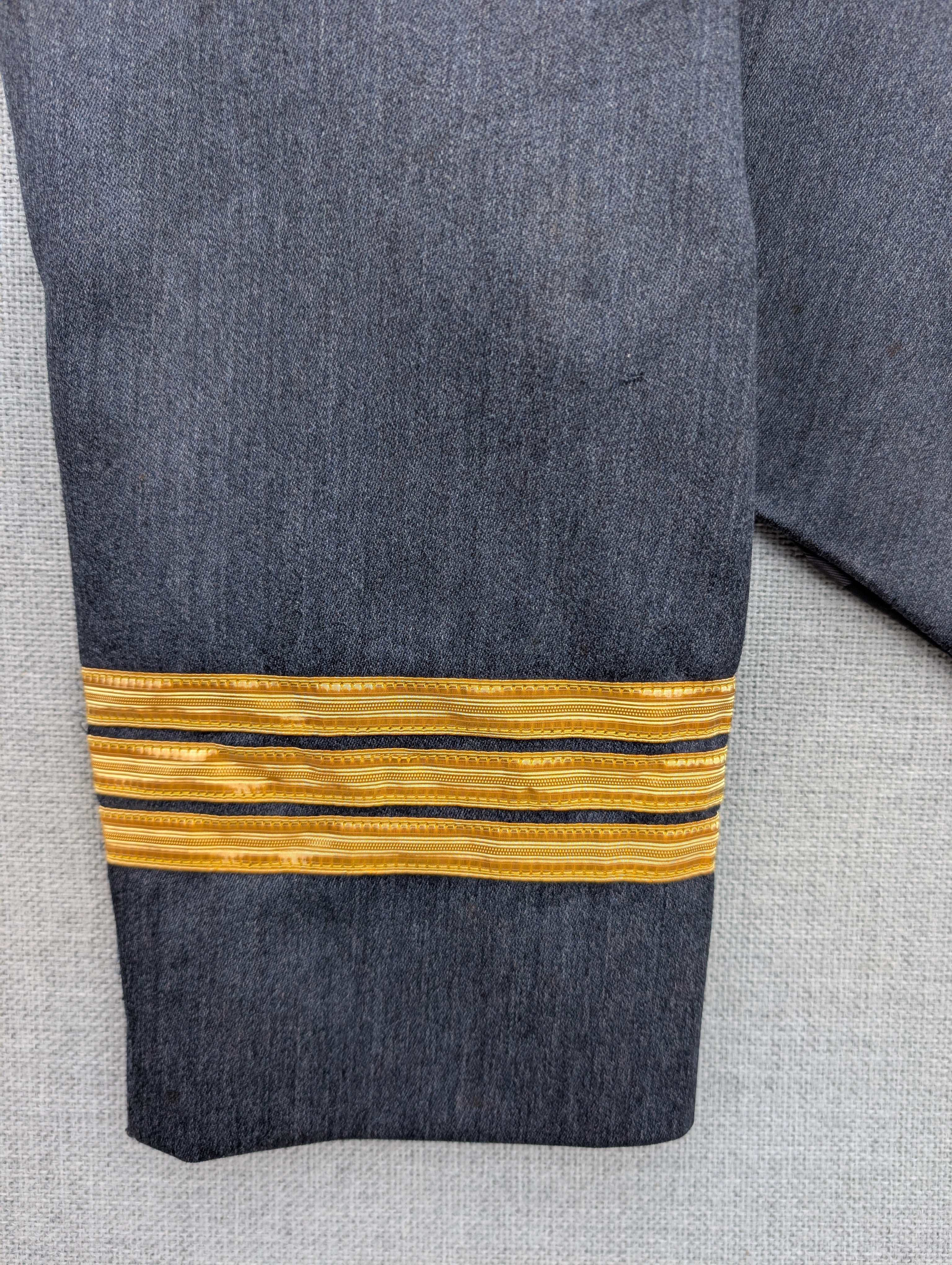 RAF No5 SD Mess Dress Uniform Jacket with wing commander gold rank braid