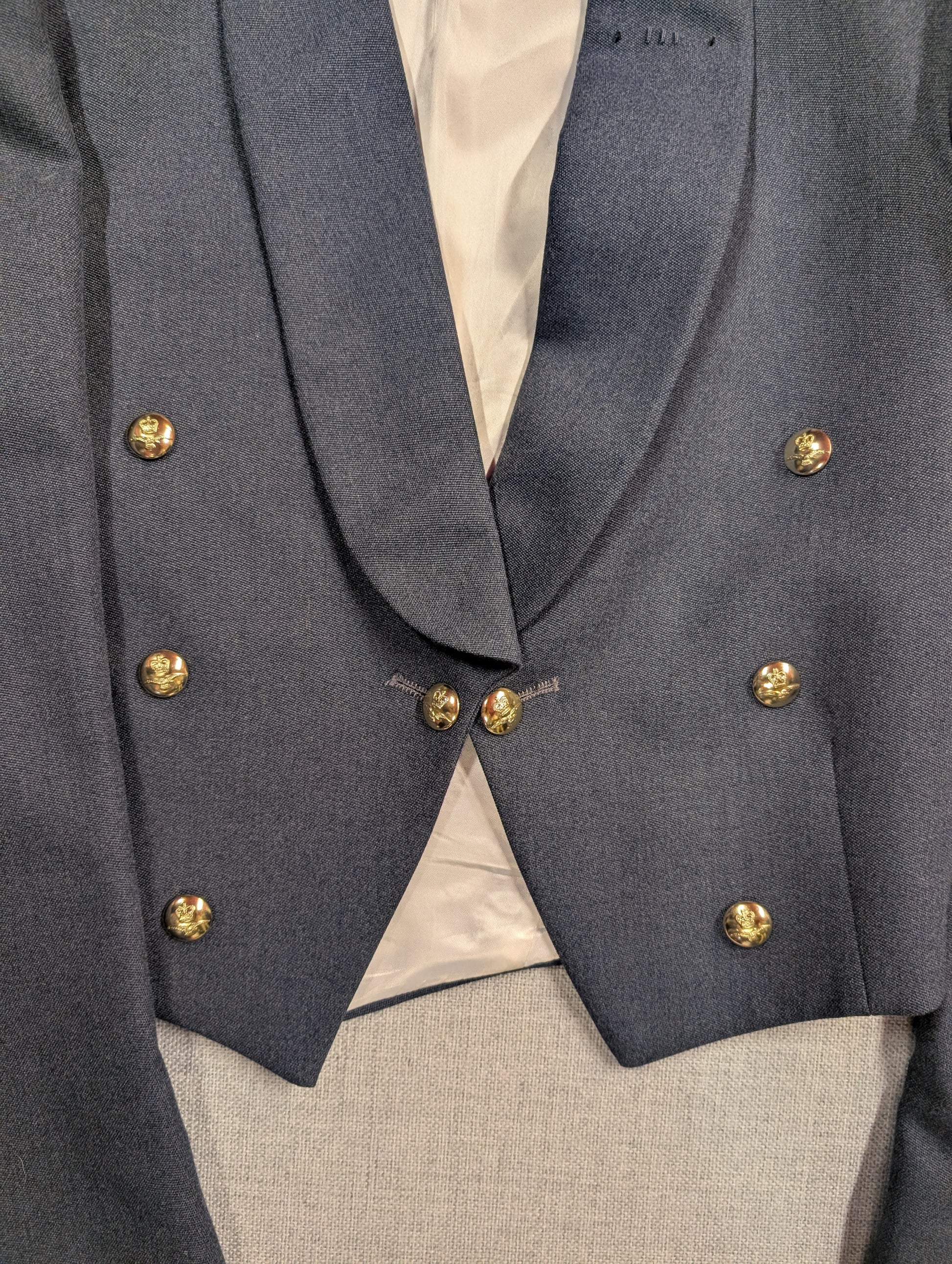 RAF No5 Mess Dress Jacket Close up of front