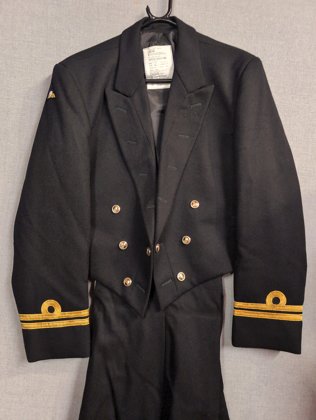 45" Chest Royal Navy No.2B Barathea Officers Mess Dress Uniform Jacket & Trousers ( our ref G157)