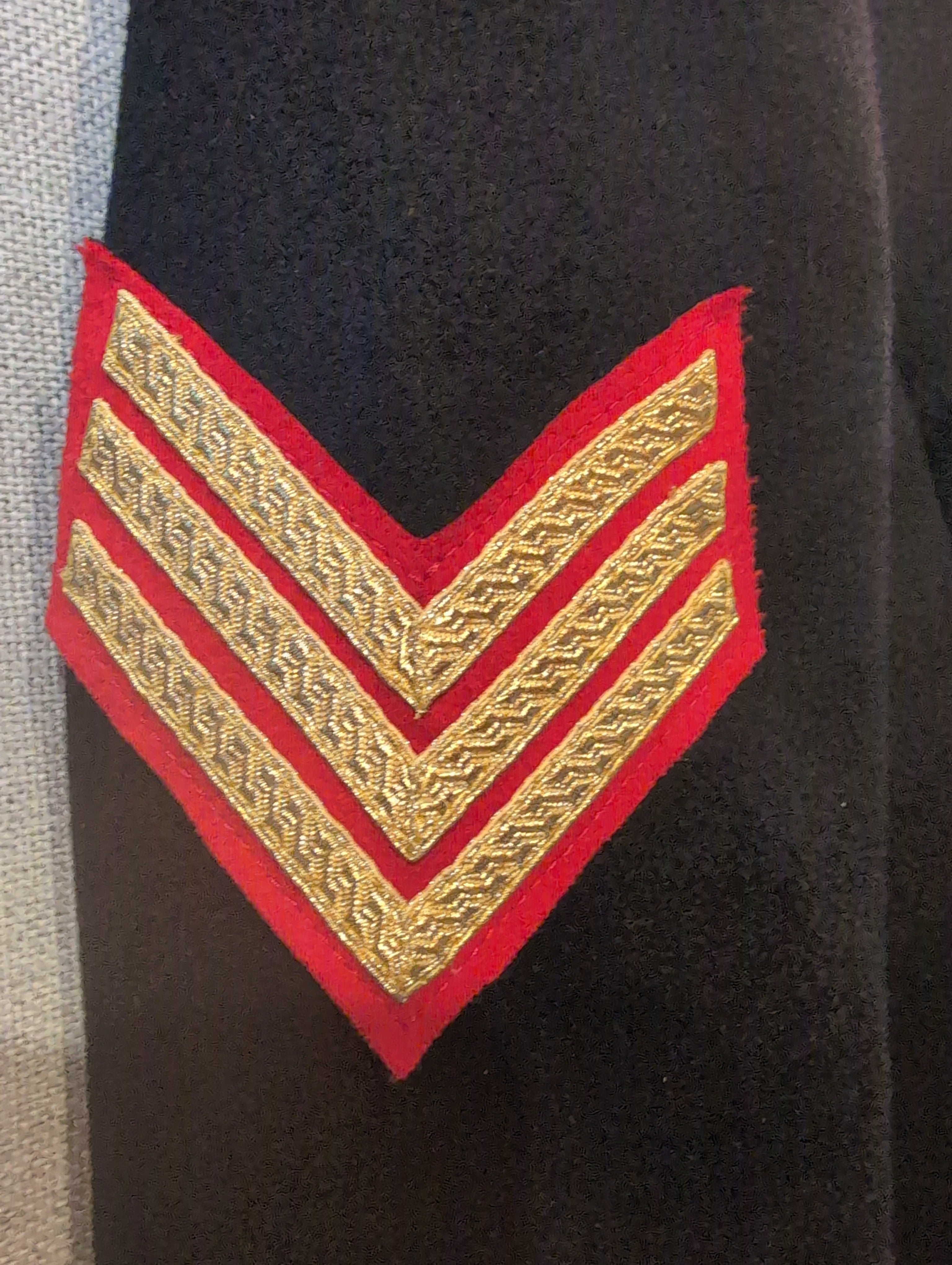 Woman's 38"Chest Short UK Size 14 RLC Mess Dress Uniform Jacket & Bib Waistcoat NCO Sergeant ( our ref G69 )